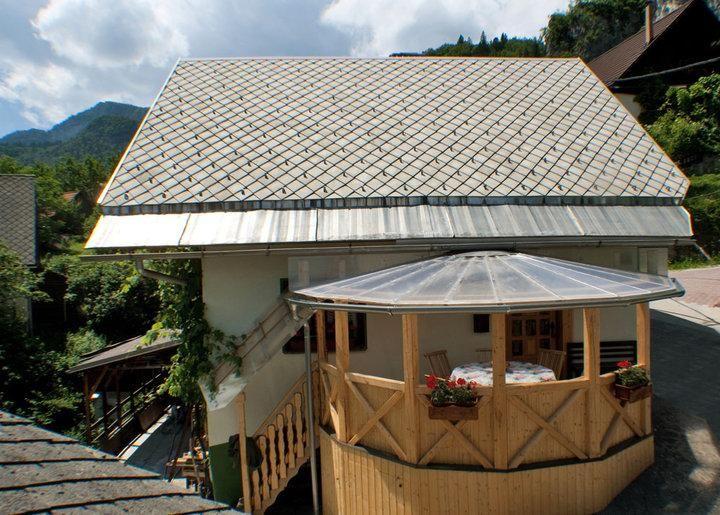 Erdgeschosswohnung mit Terrasse für sechs Per Ferienhaus in Slowenien