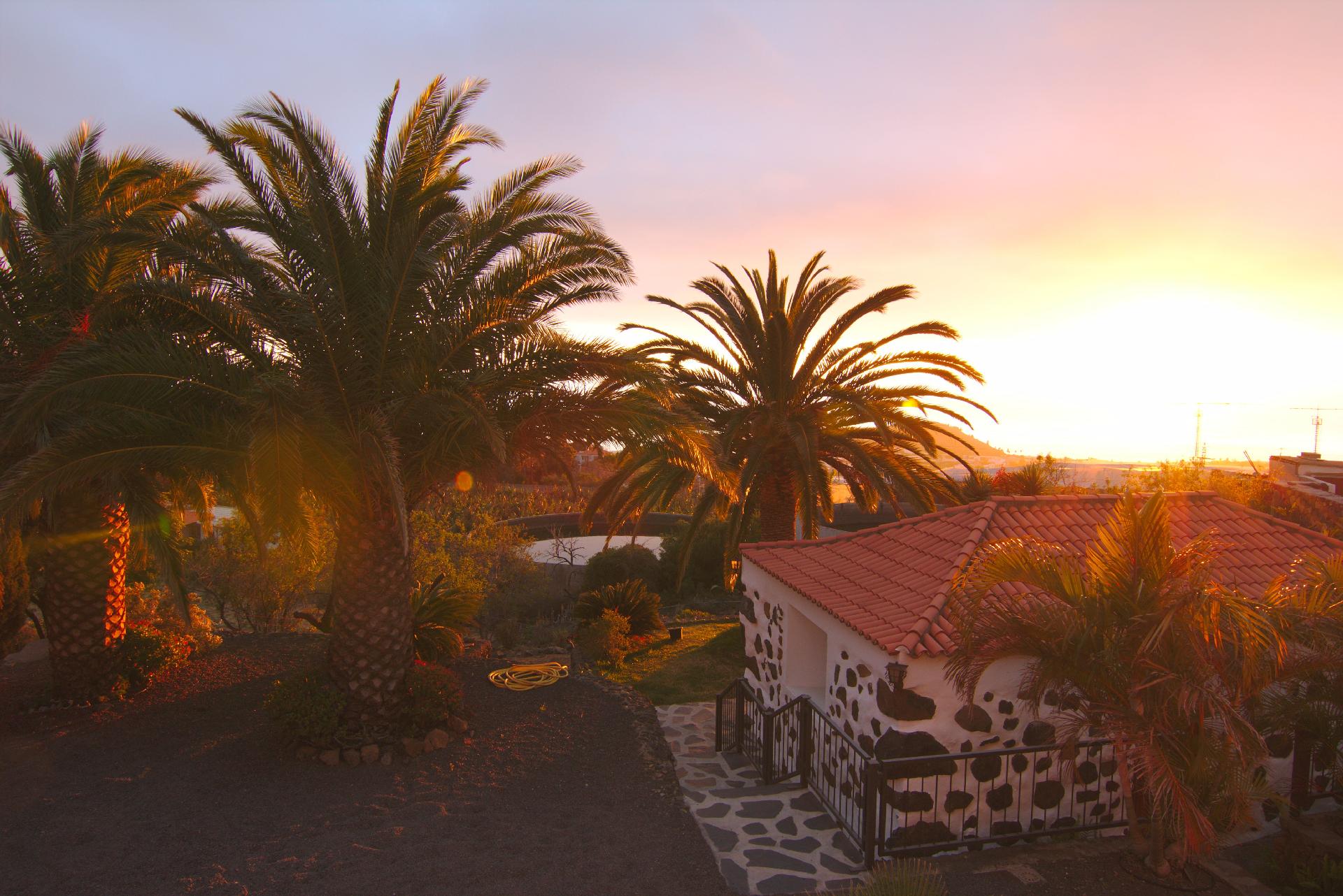 Typisch kanarische Ferienunterkunft verteilt auf z   La Palma