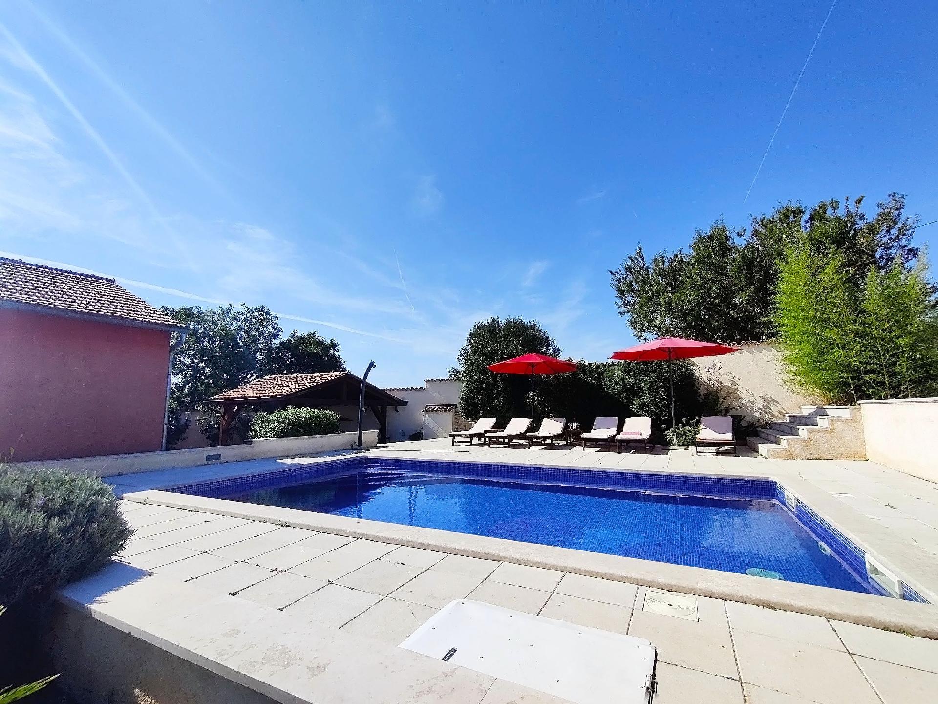  Ferienhaus mit zwei Ferienwohnungen und Pool in r Ferienhaus in Istrien