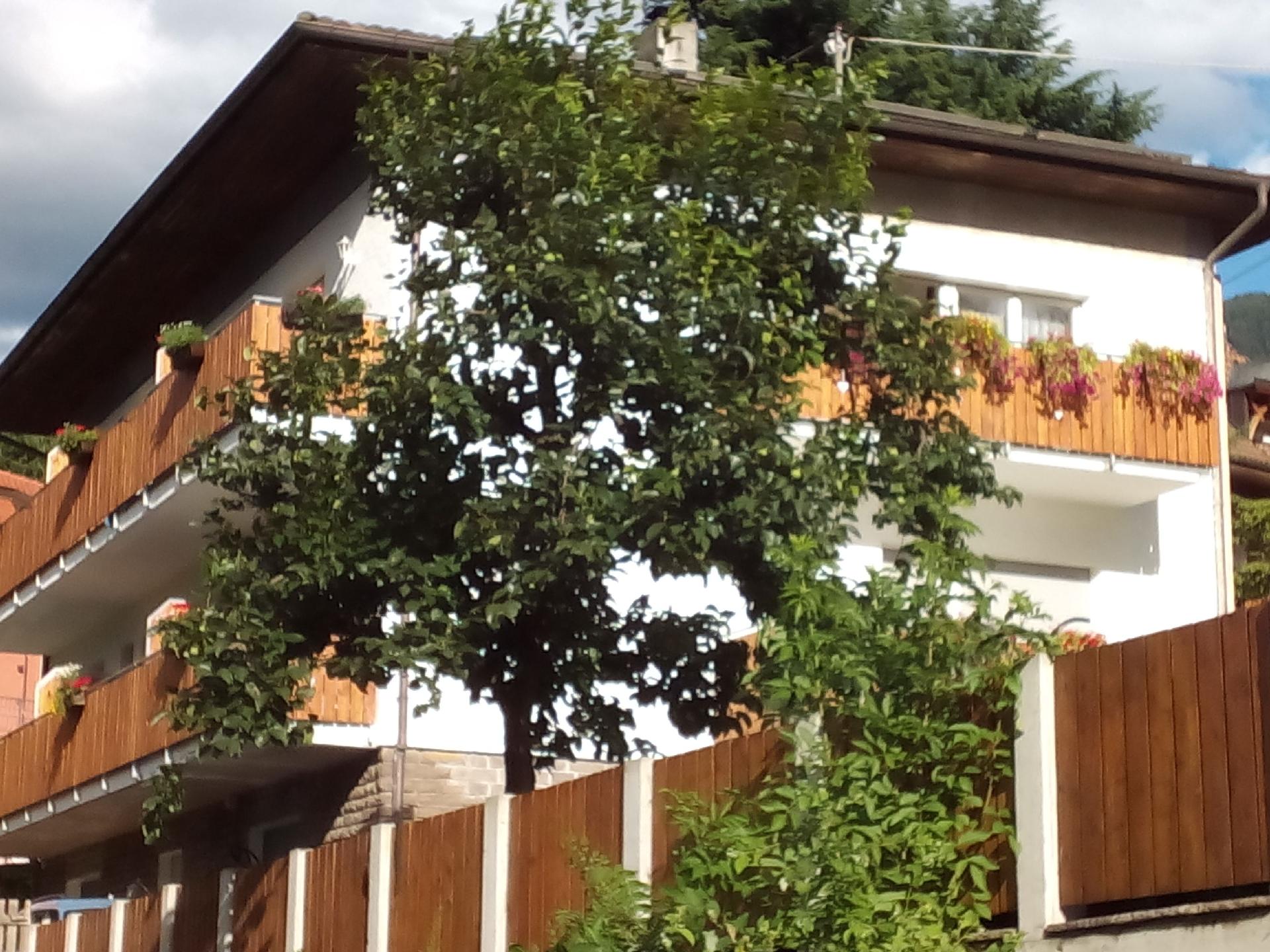 Moderne Ferienwohnung mit eigenem Balkon und gemei Ferienwohnung in Italien