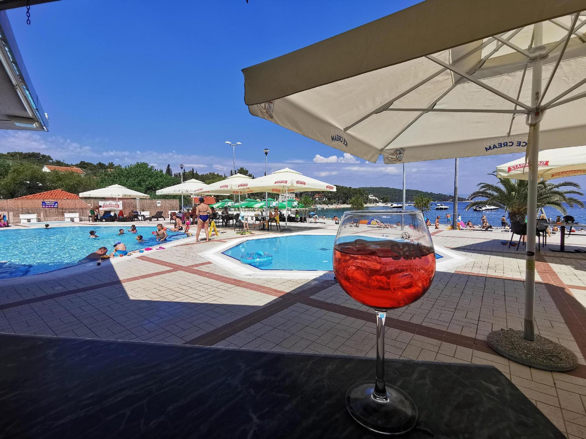 Ferienwohnung mit Balkon und Terrasse in Strandn&a Ferienhaus in Dalmatien