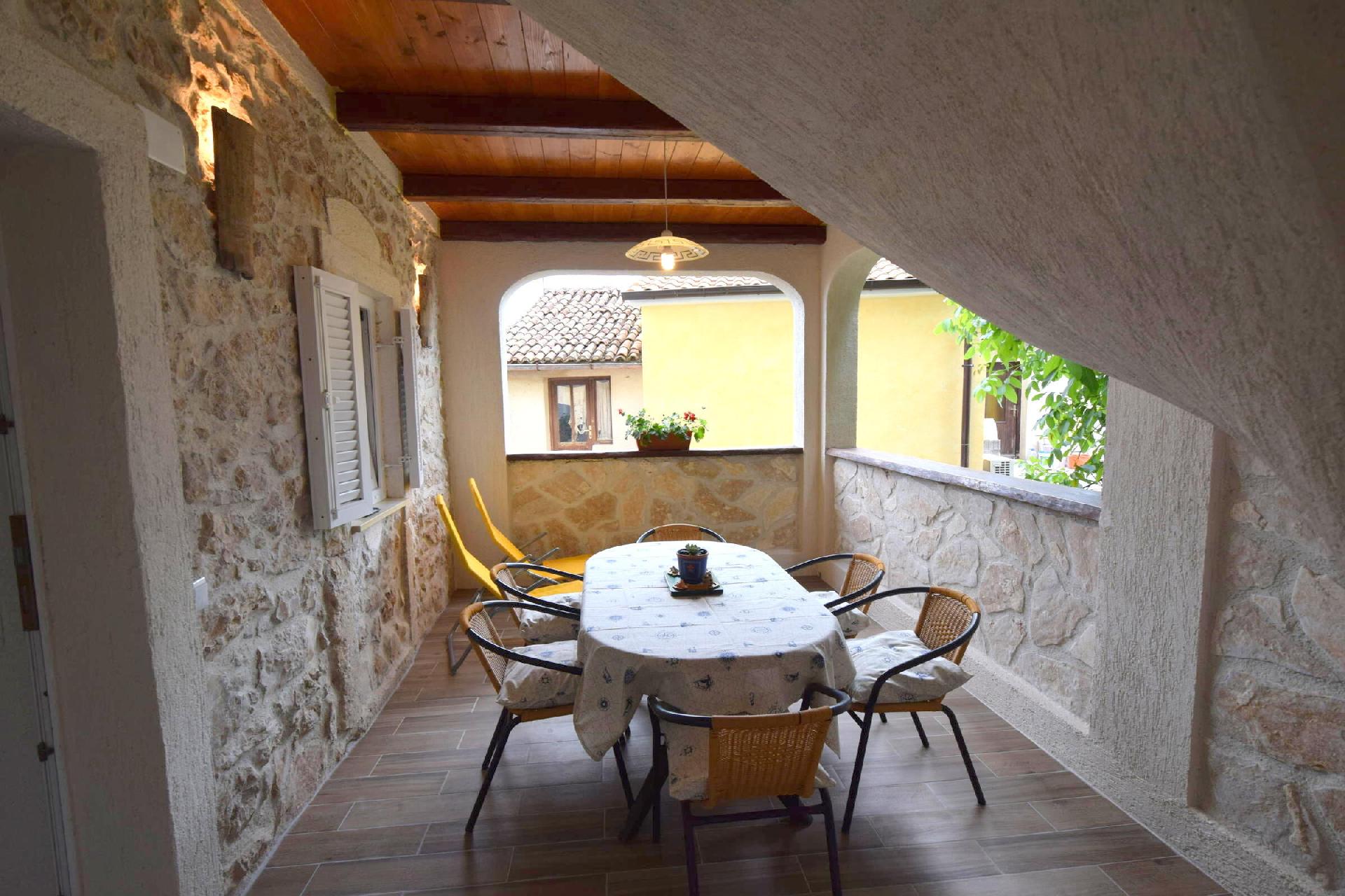 Ferienwohnung für 4 Personen ca. 64 m² i   kroatische Inseln