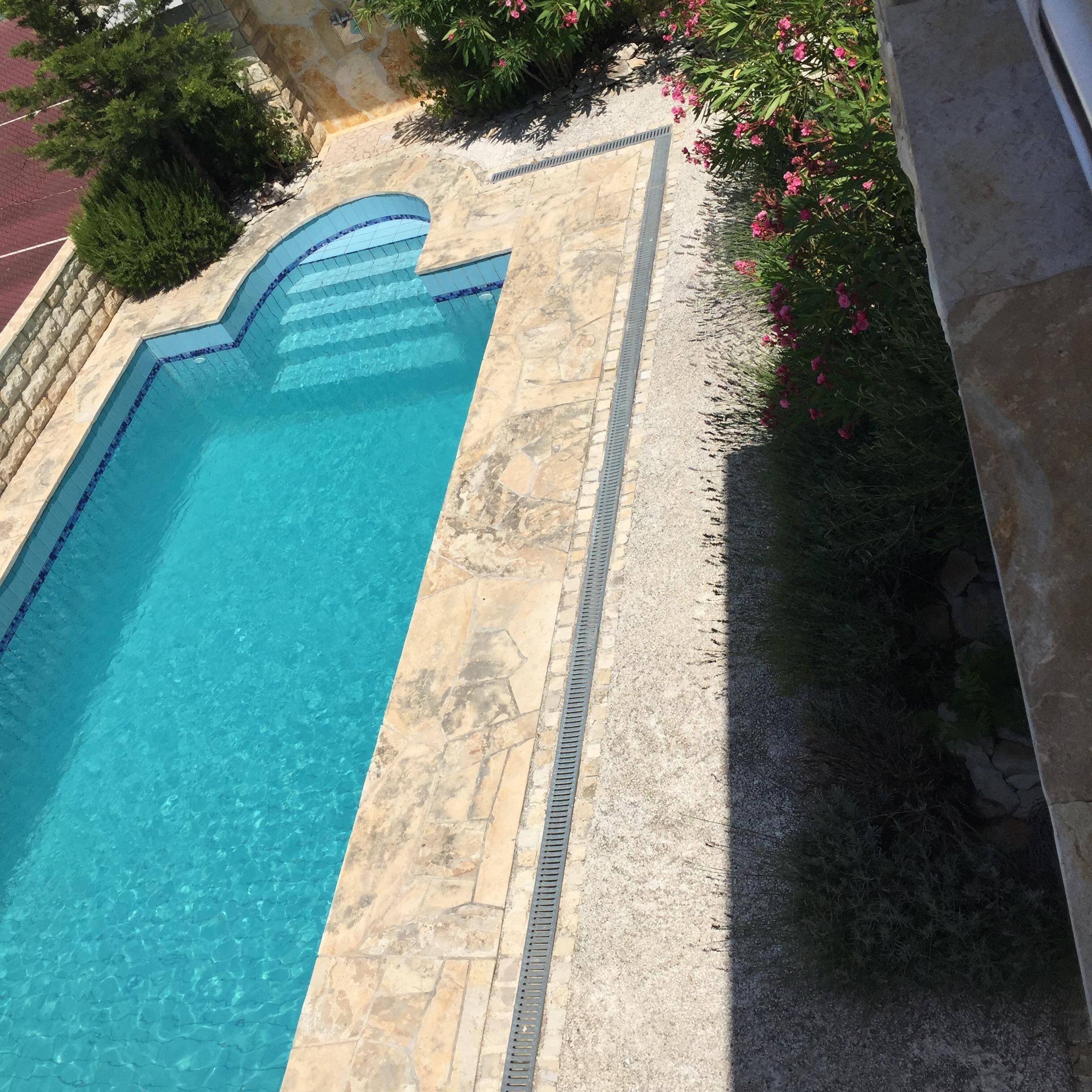 Ferienwohnung für vier Personen mit Terrasse  Ferienhaus in Dalmatien