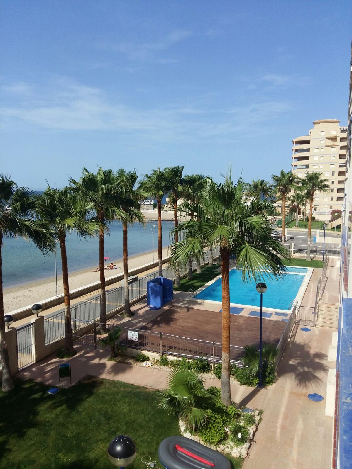 Helle Ferienwohnung mit Balkon sowie Gemeinschafts Ferienwohnung  Costa Calida