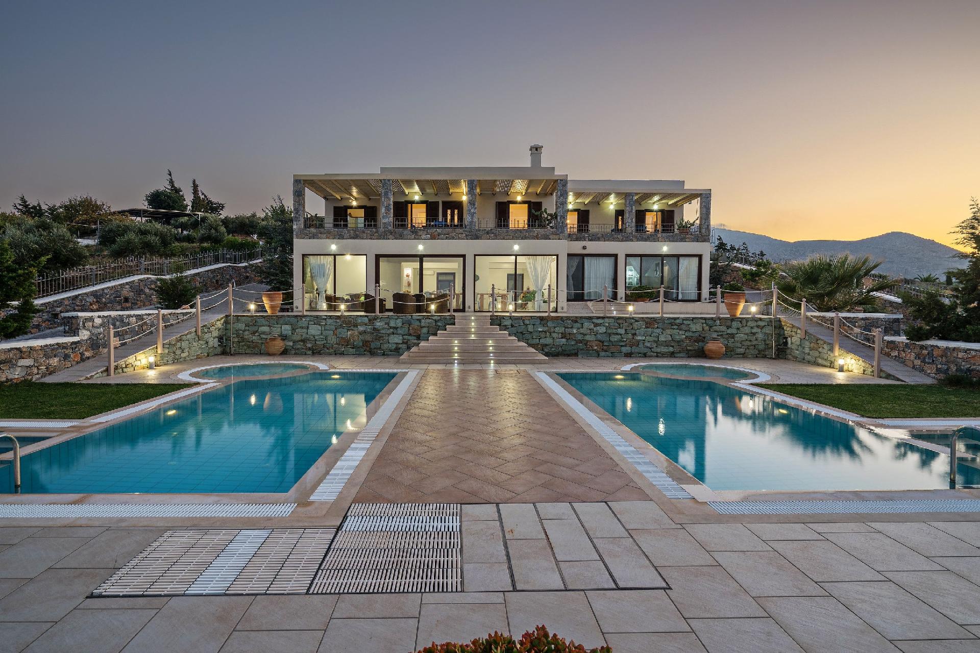 Ferienhaus mit Privatpool für 23 Personen ca. Ferienhaus in Griechenland