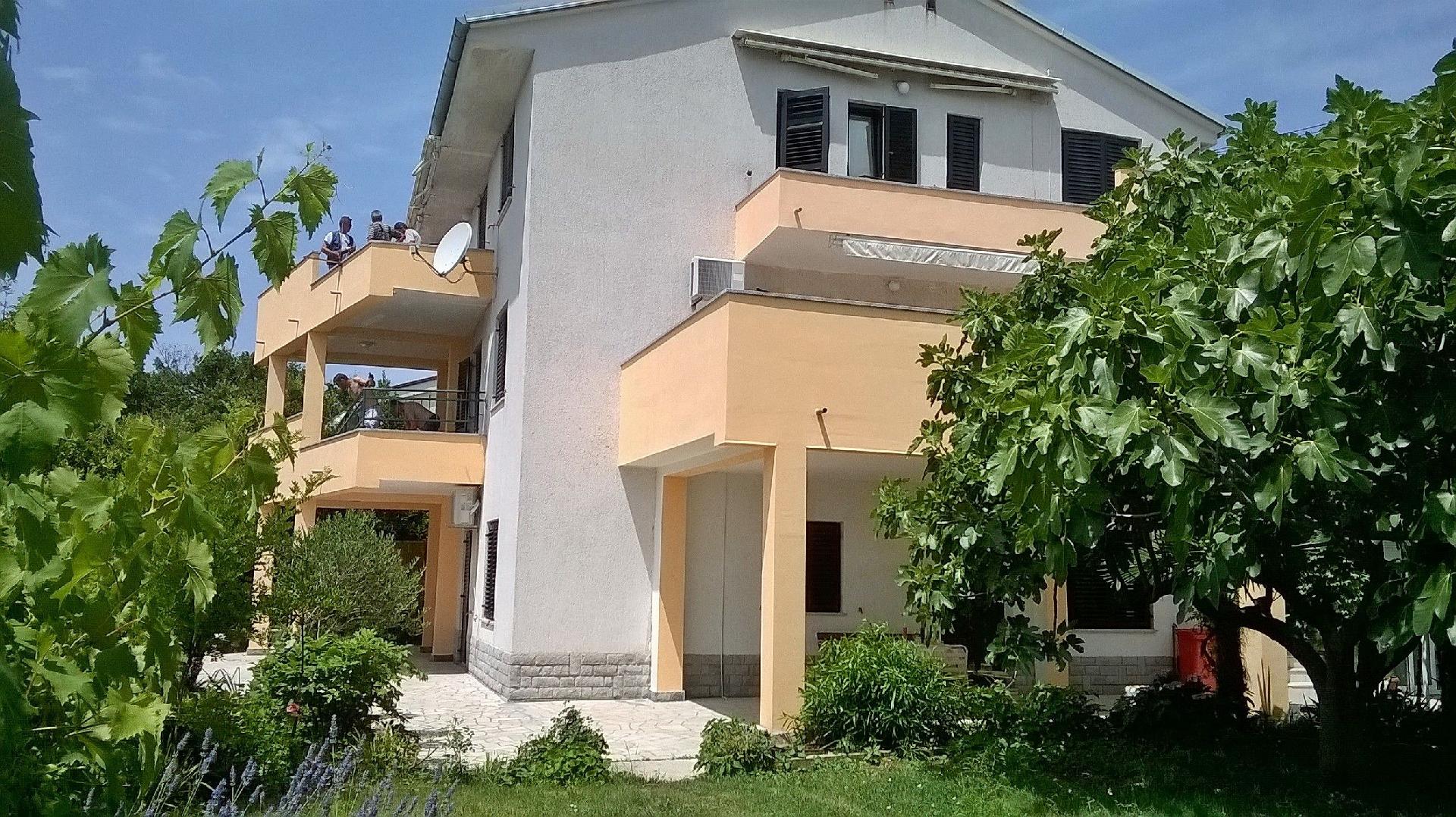 Appartment mit wunderschoenen Panoramablick Ferienhaus  Novi Vinodolski