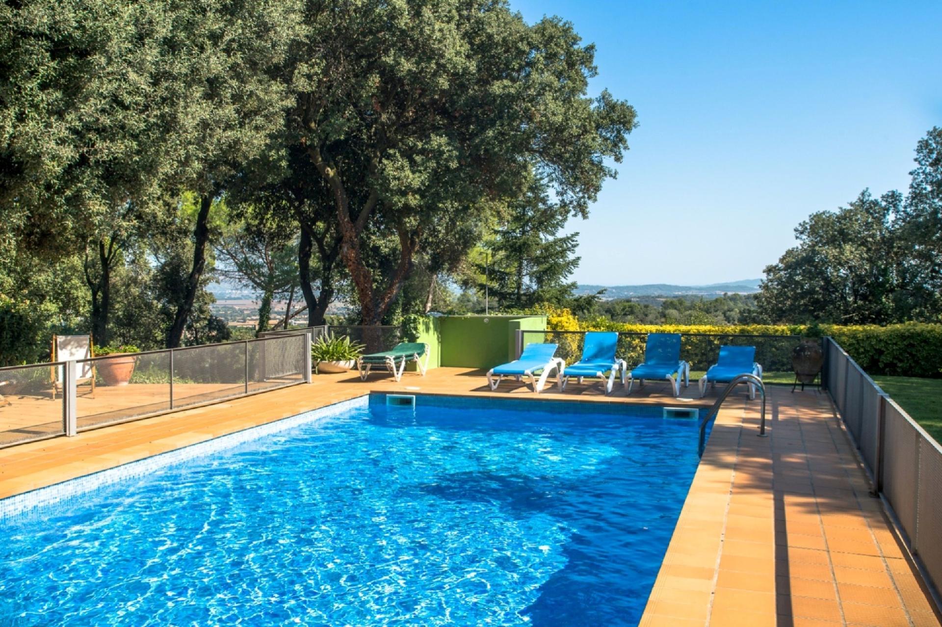 Ferienhaus mit Privatpool für 8 Personen  + 6 Ferienhaus in Spanien