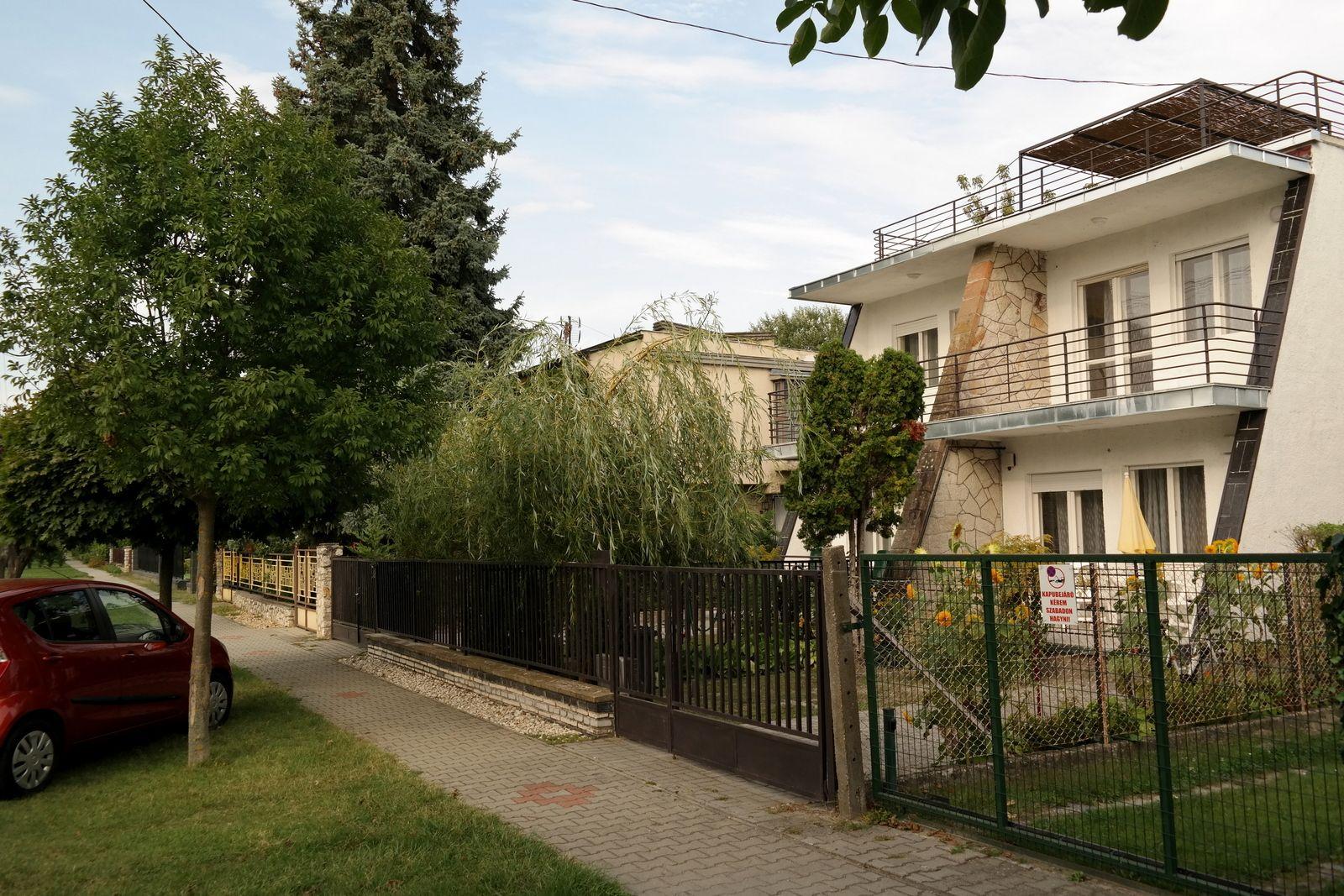 Doppelhaushälfte für sechs Personen mit  Ferienhaus in Ungarn