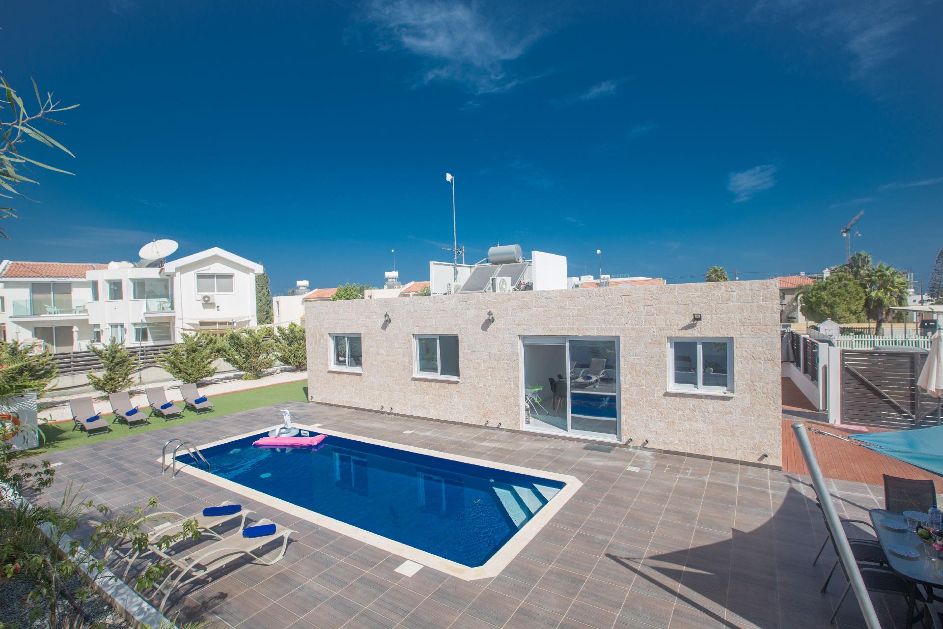 Ferienhaus mit Privatpool für 6 Personen in P Ferienhaus in Zypern