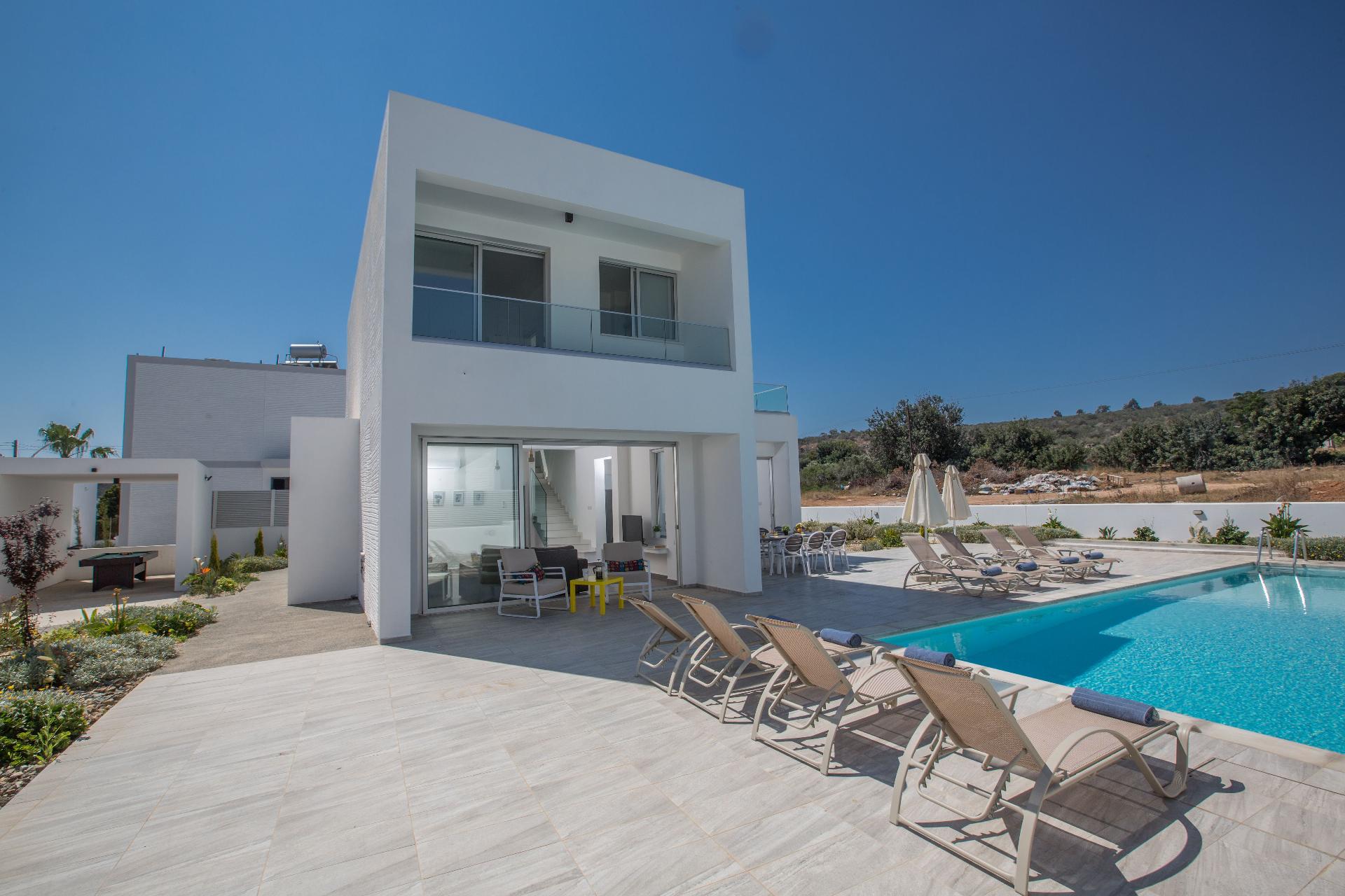 Ferienhaus mit Privatpool für 10 Personen in   in Zypern