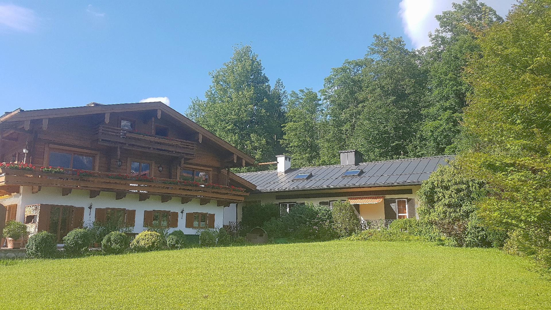 Große Ferienwohnung in Oberschönau mit  Ferienhaus in den Alpen