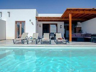 Ferienhaus mit Privatpool für 4 Personen  + 2 Ferienhaus  Lanzarote