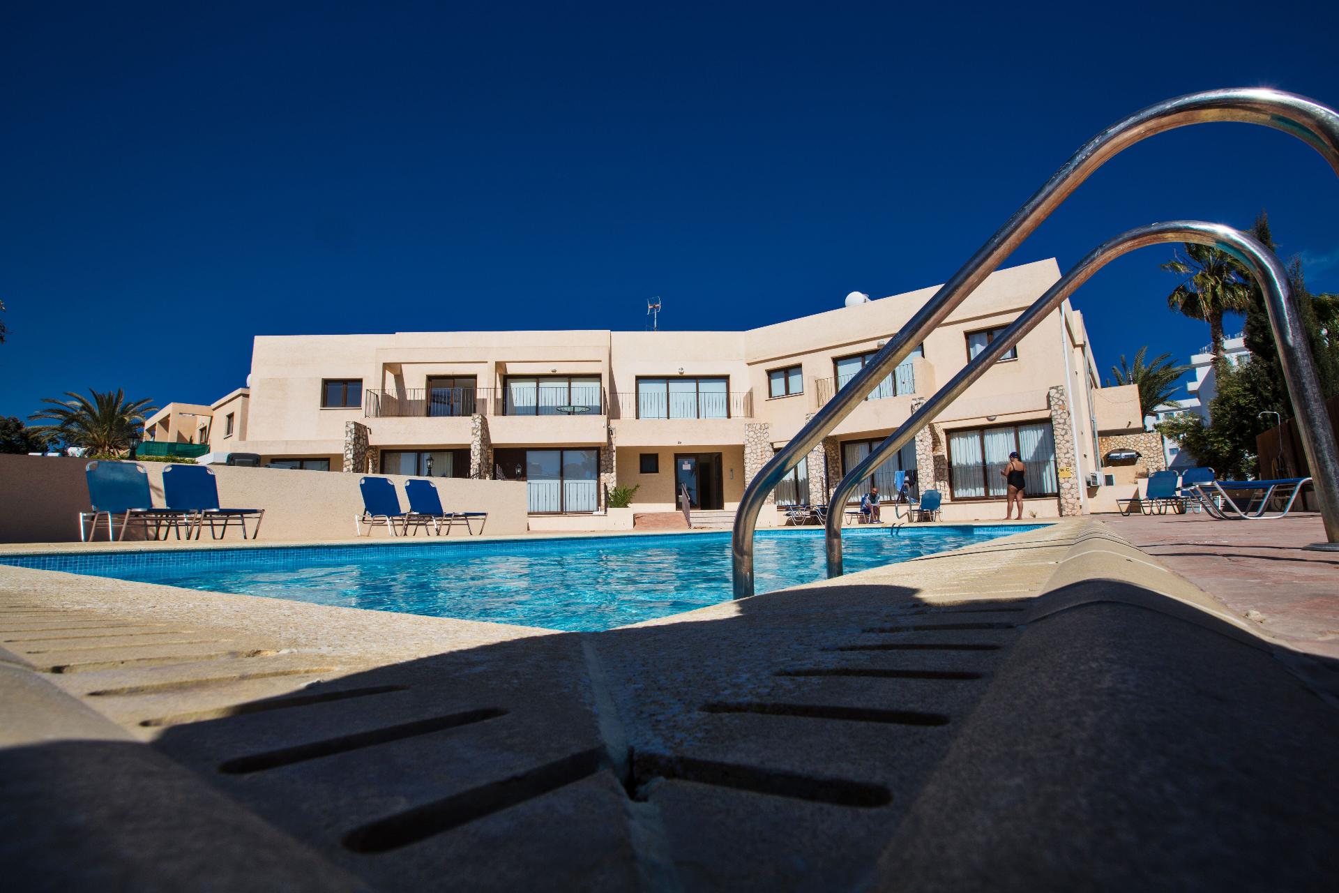 Ferienwohnung für 3 Personen ca. 1 m² in  in Zypern