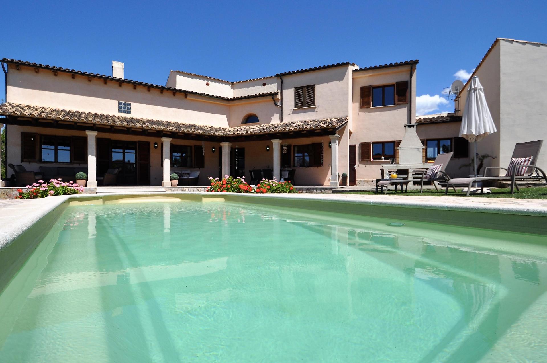 Ferienhaus mit Privatpool für 7 Personen ca.    Mallorca Mitte