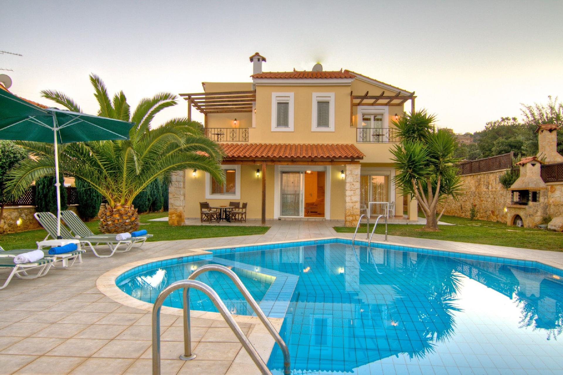 Ferienhaus mit Privatpool für 6 Personen ca.  Ferienhaus  Kreta Nord