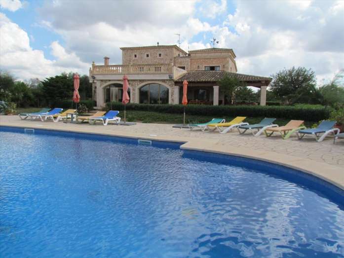 Finca NA PONT Finca rústica con gran piscina en Campos Mallorca Ideal familias VILLAONLINE WiF