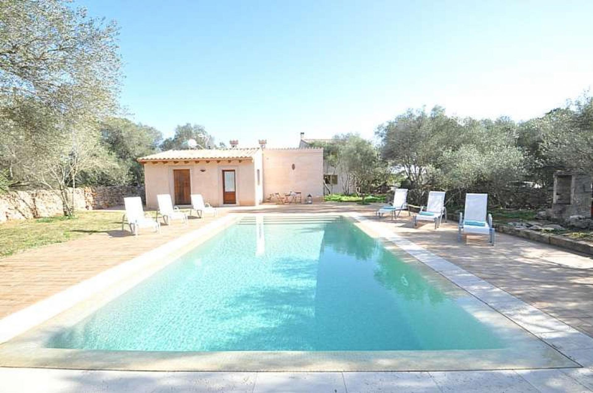Ferienhaus mit Privatpool für 8 Personen ca.    Mallorca Süd