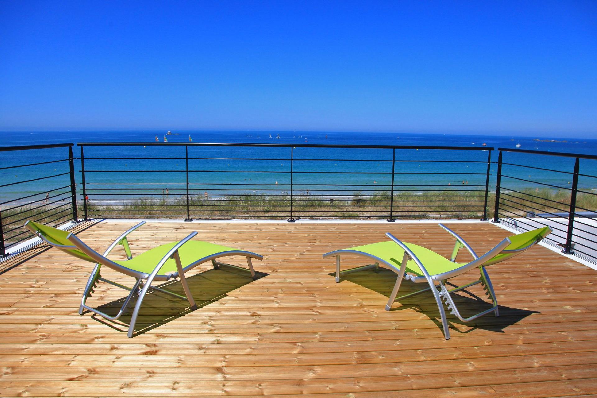 Designer-Villa direkt am Strand mit Meerblick und    Plouescat