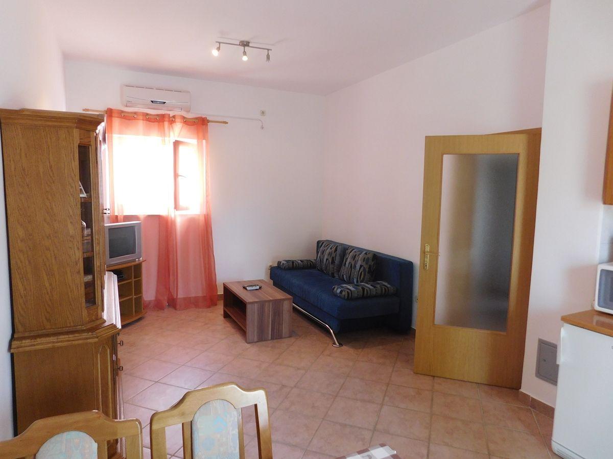 Wohnung in Privlaka mit Grill und Terrasse  in Dalmatien