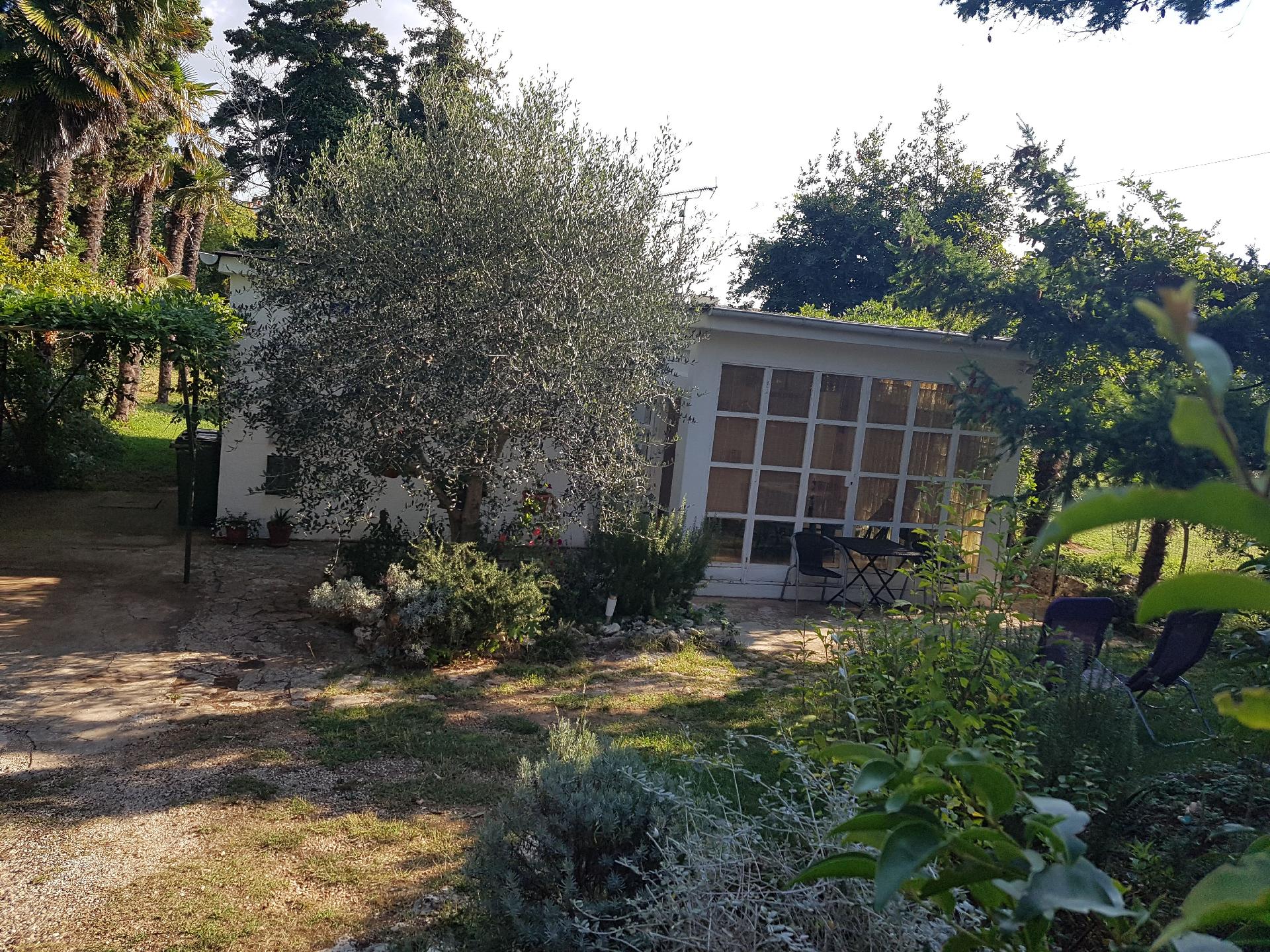 Ferienhaus in Banjole mit Großem Garten Ferienhaus in Istrien