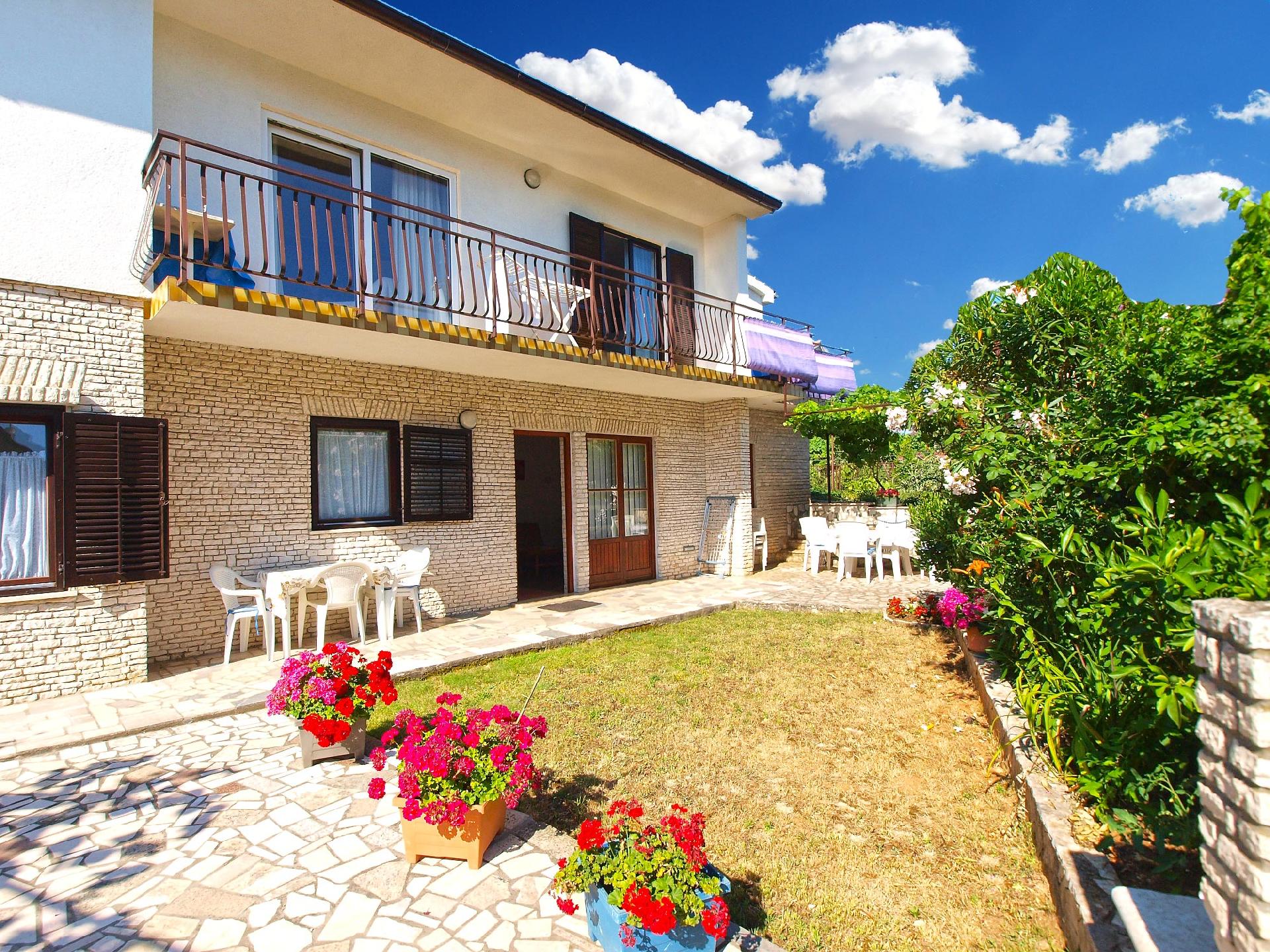 Ferienwohnung für 6 Personen ca. 62 m² i   Pjescana Uvala