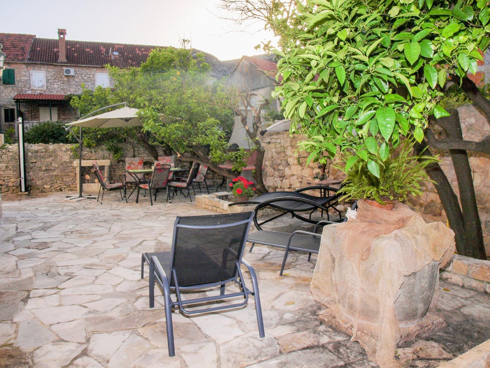 Ferienwohnung für 4 Personen ca. 70 m² i Ferienwohnung in Dalmatien