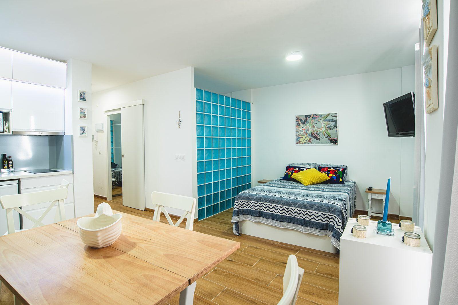 Appartement mit überdachtem Balkon und Meerbl Ferienwohnung in Spanien