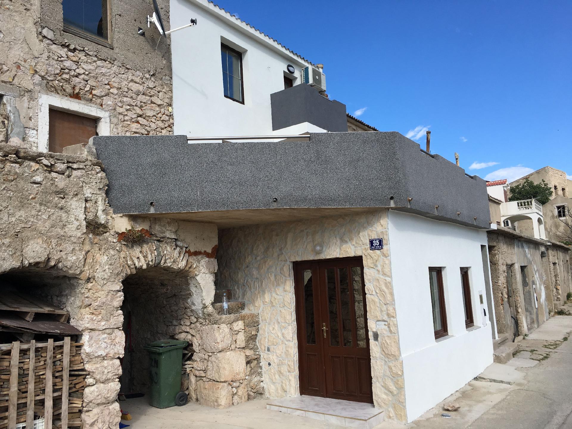 Ferienhaus für 8 Personen ca. 143 m² in  Ferienhaus in Dalmatien