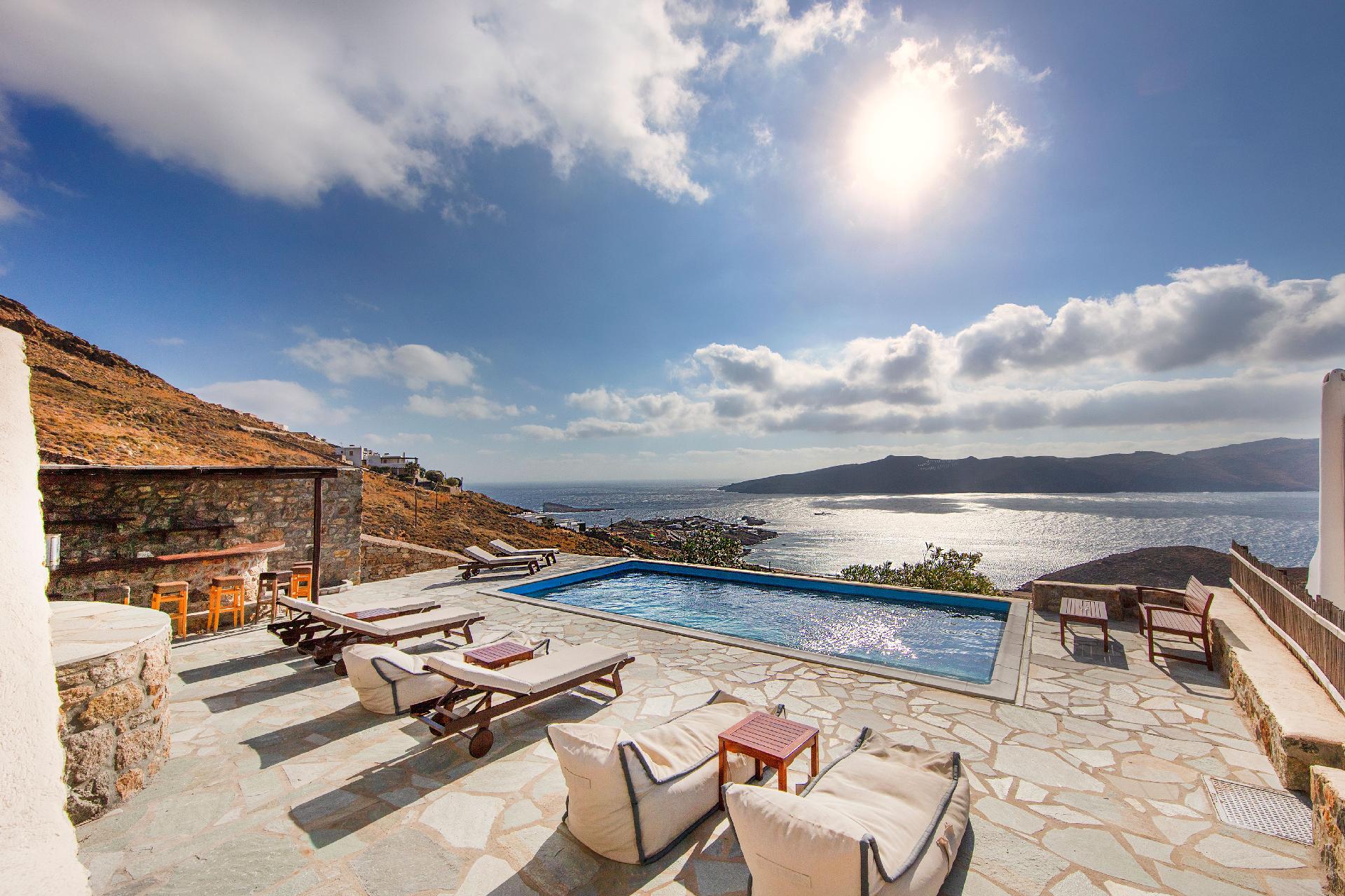 Ferienhaus mit Privatpool für 12 Personen ca. Ferienhaus in Griechenland