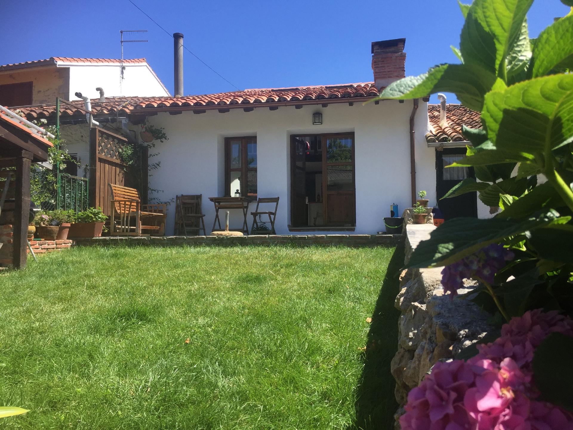 Gemütliches Ferienhaus mit Garten sowie herrl Ferienhaus in Spanien
