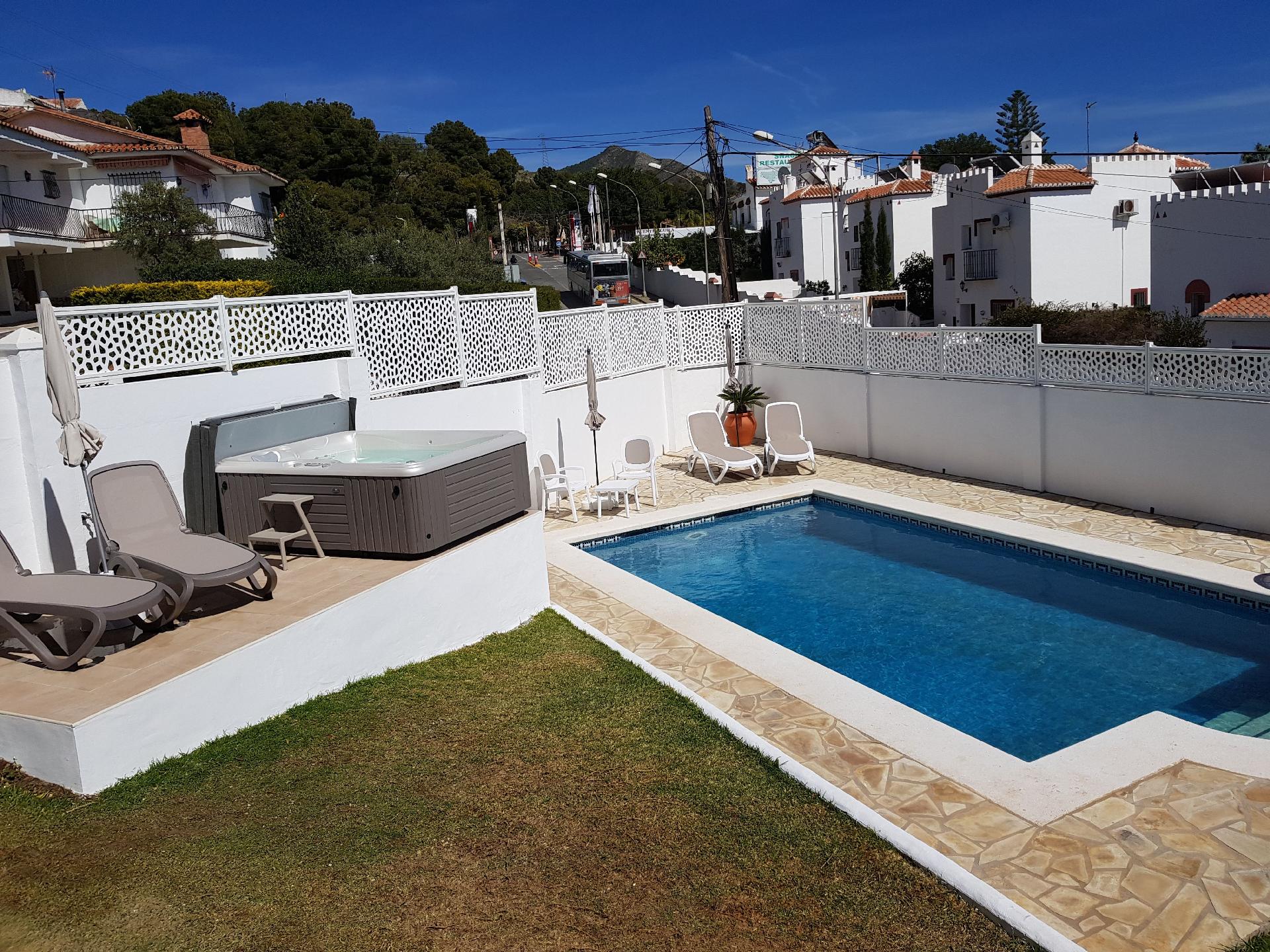 Ferienhaus mit Privatpool für 4 Personen  + 2 Ferienhaus  Costa del Sol