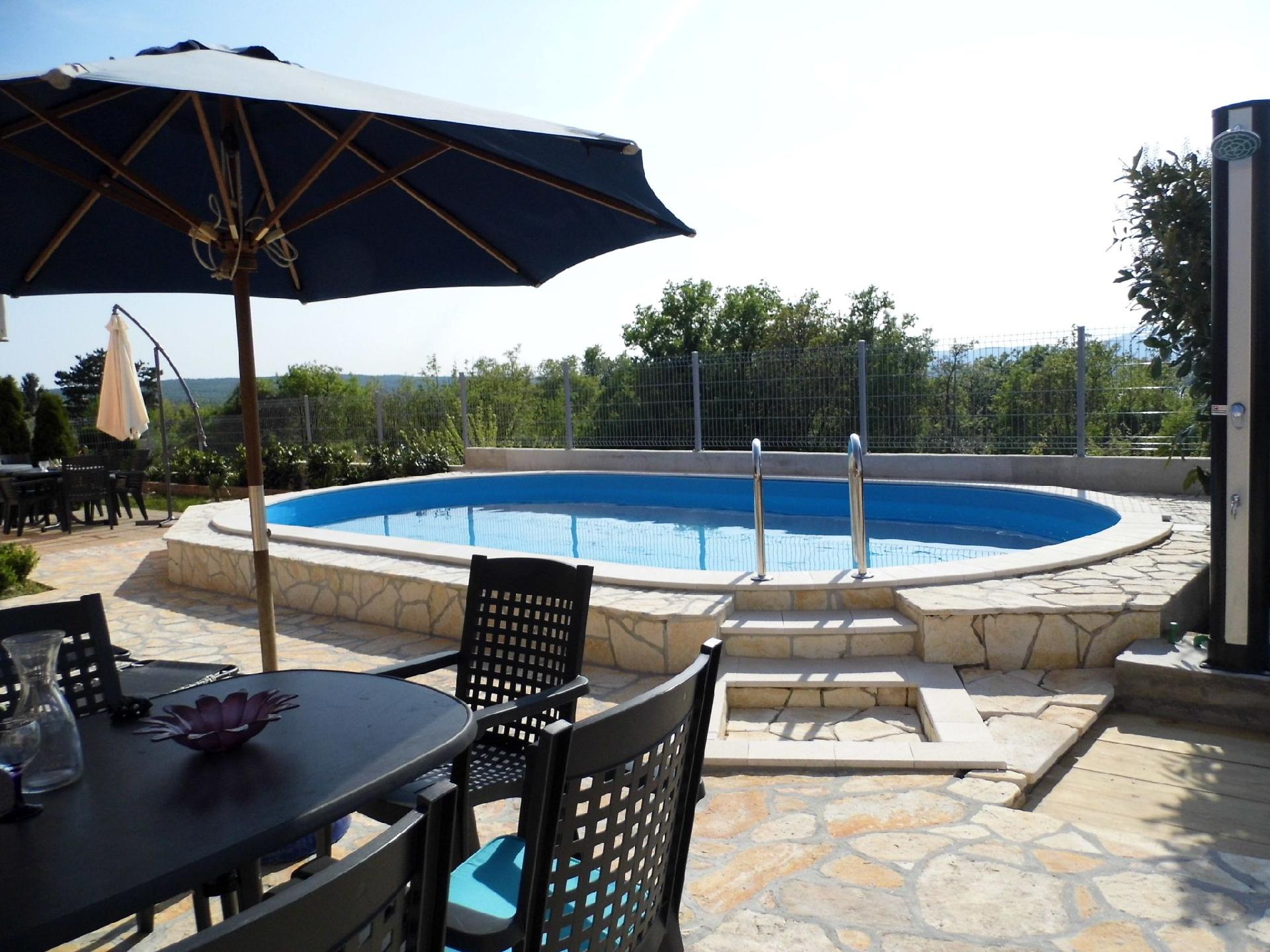Ferienwohnung für 5 Personen ca. 60 m² i Ferienhaus in Kroatien