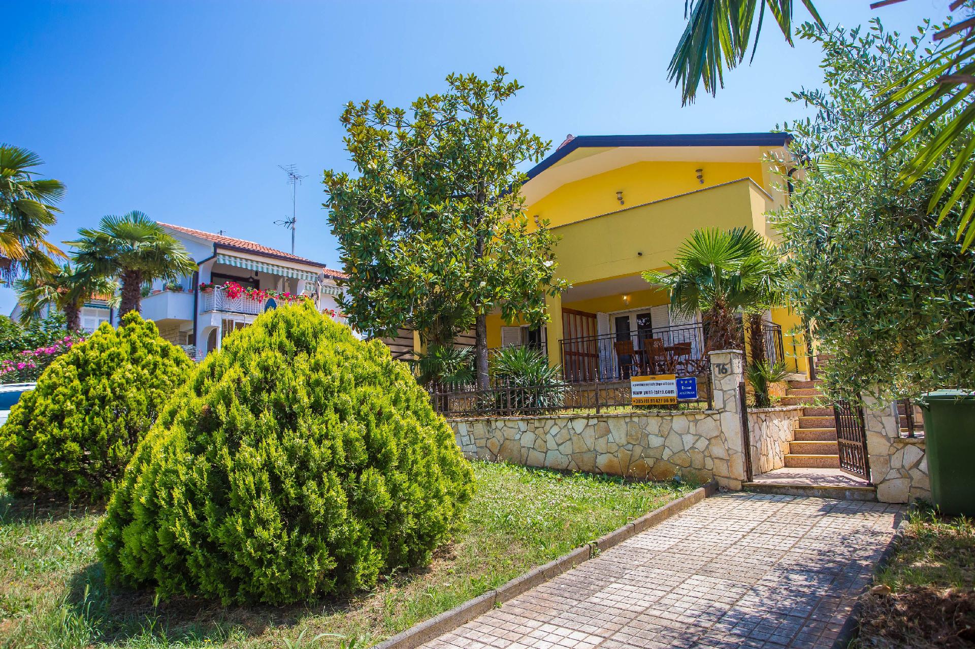 Moderne Wohnung in Pore? mit Garten und Terrasse Ferienhaus in Istrien