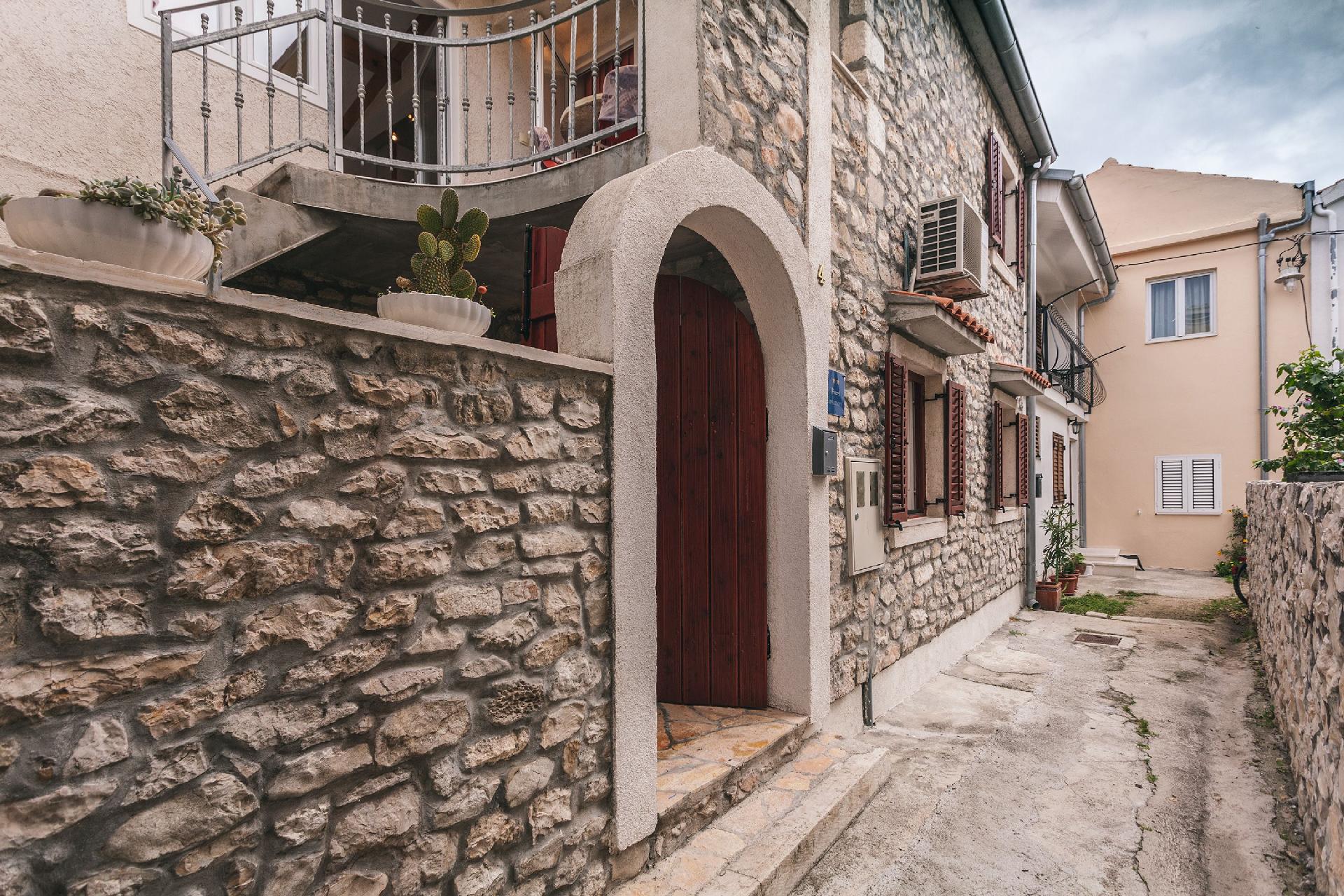 Ferienhaus für 8 Personen ca. 90 m² in B Ferienhaus in Dalmatien