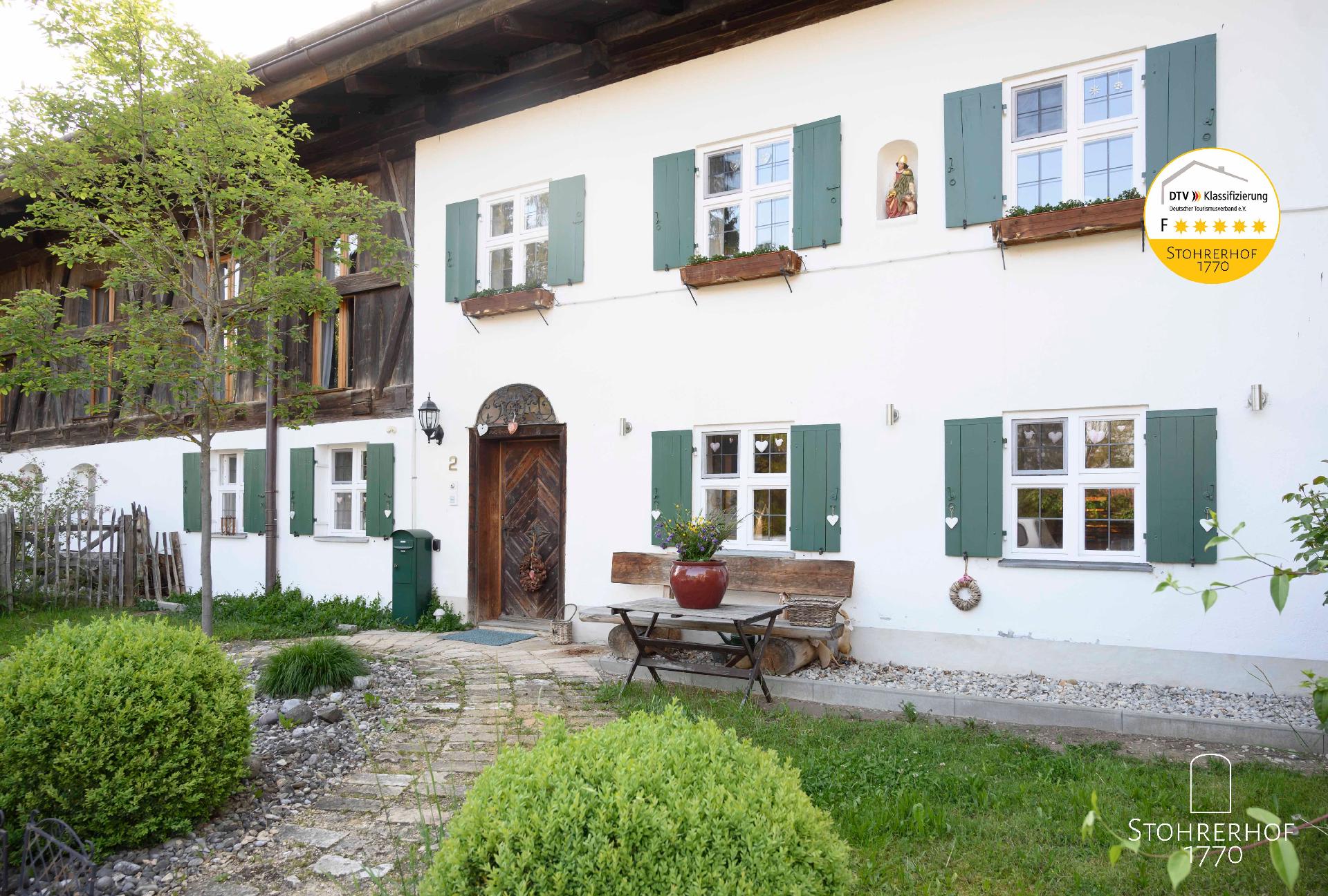 Wunderschönes Ferienhaus in Riederau mit Offe Besondere Immobilie 