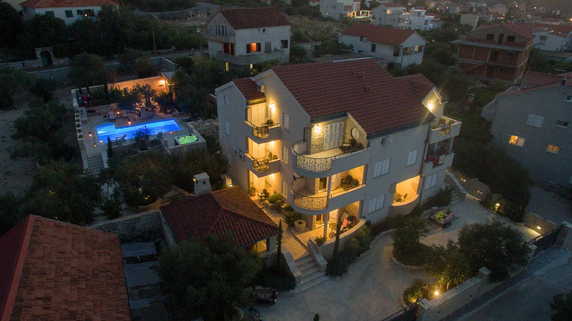 Villa für große Gruppen Ferienwohnung  kroatische Inseln