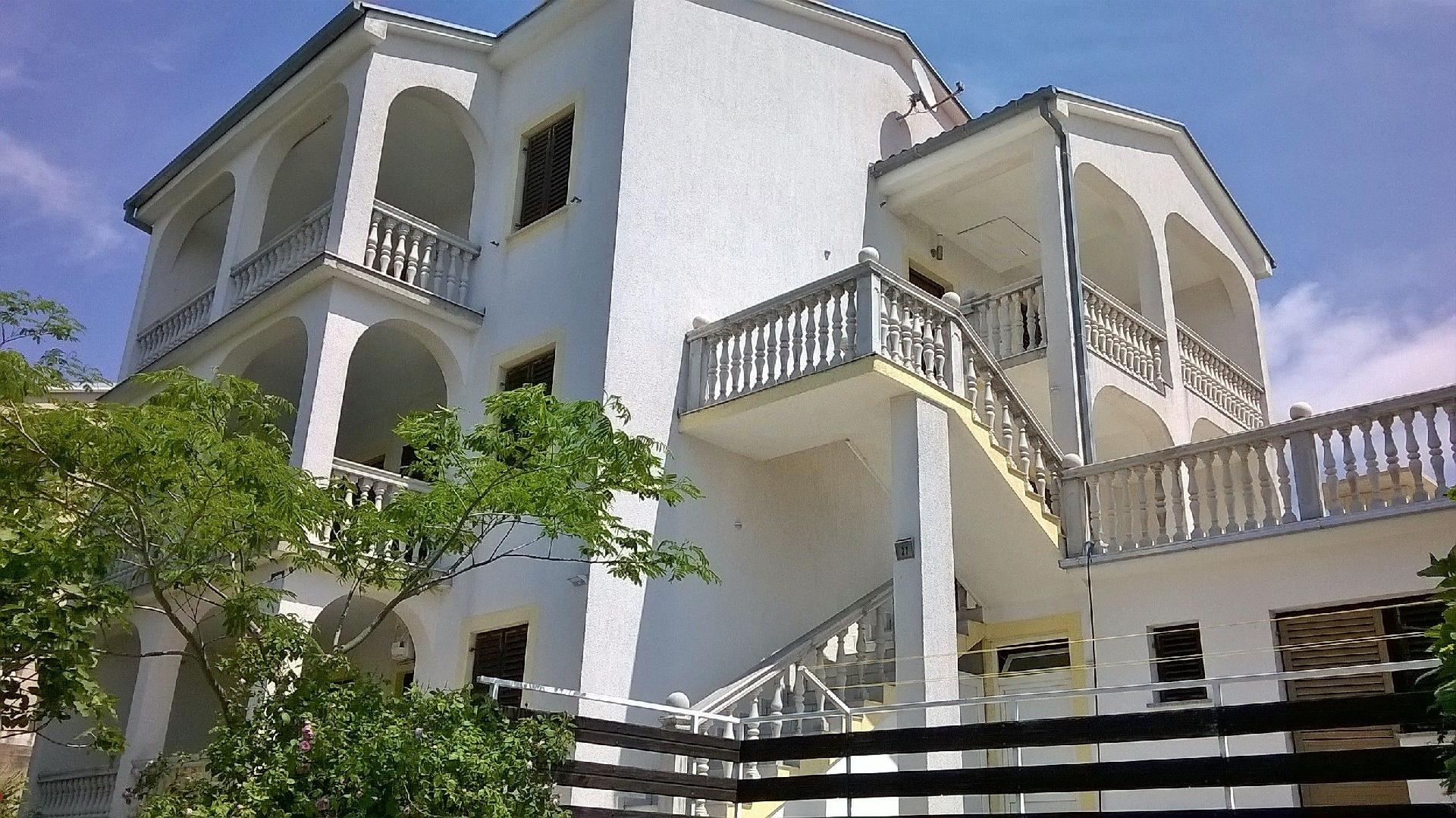 Tolle Wohnung in Novi Vinodolski und Panoramablick Ferienhaus in Kroatien