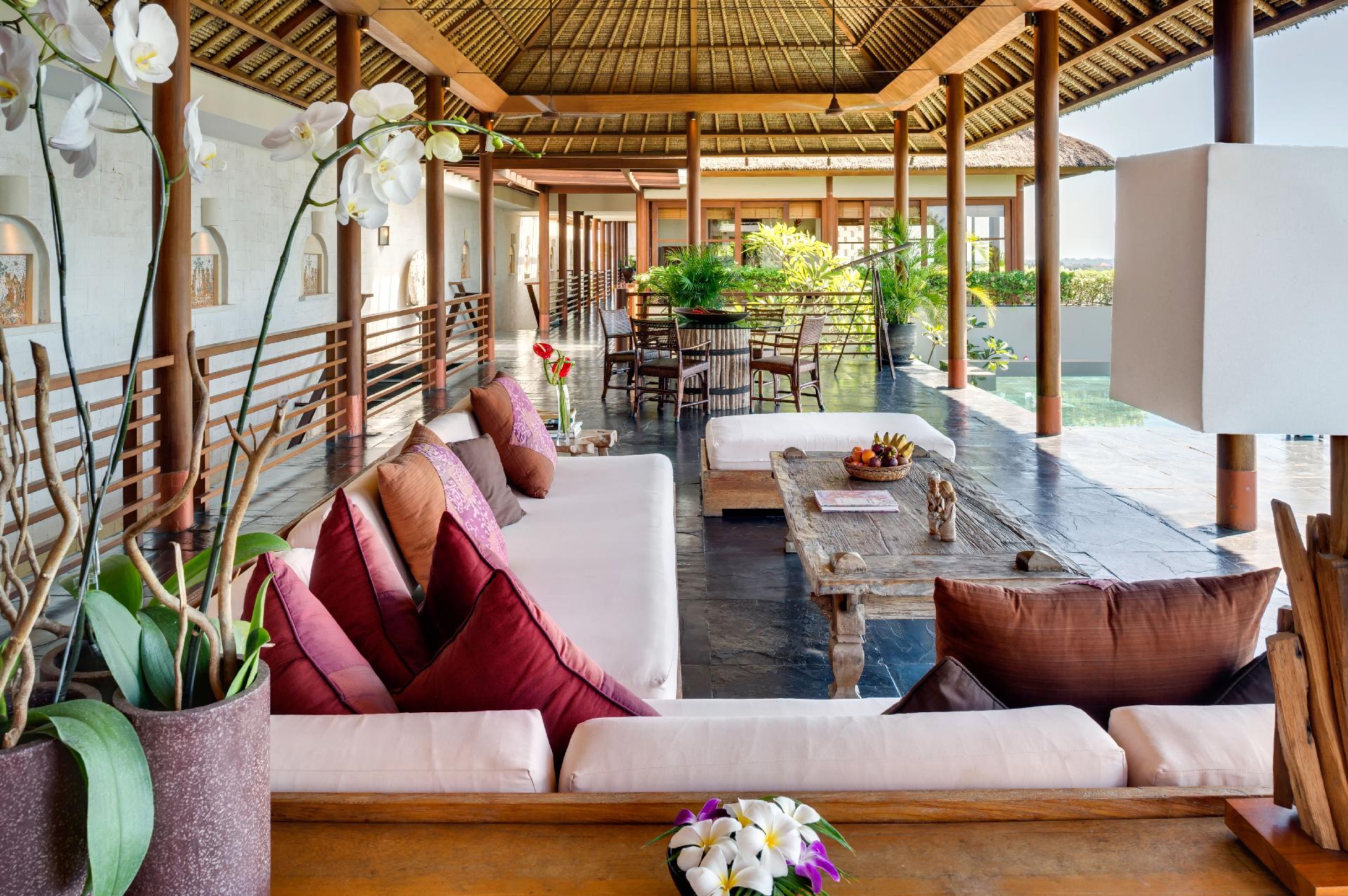 Ferienhaus mit Privatpool für 10 Personen  +    Bali