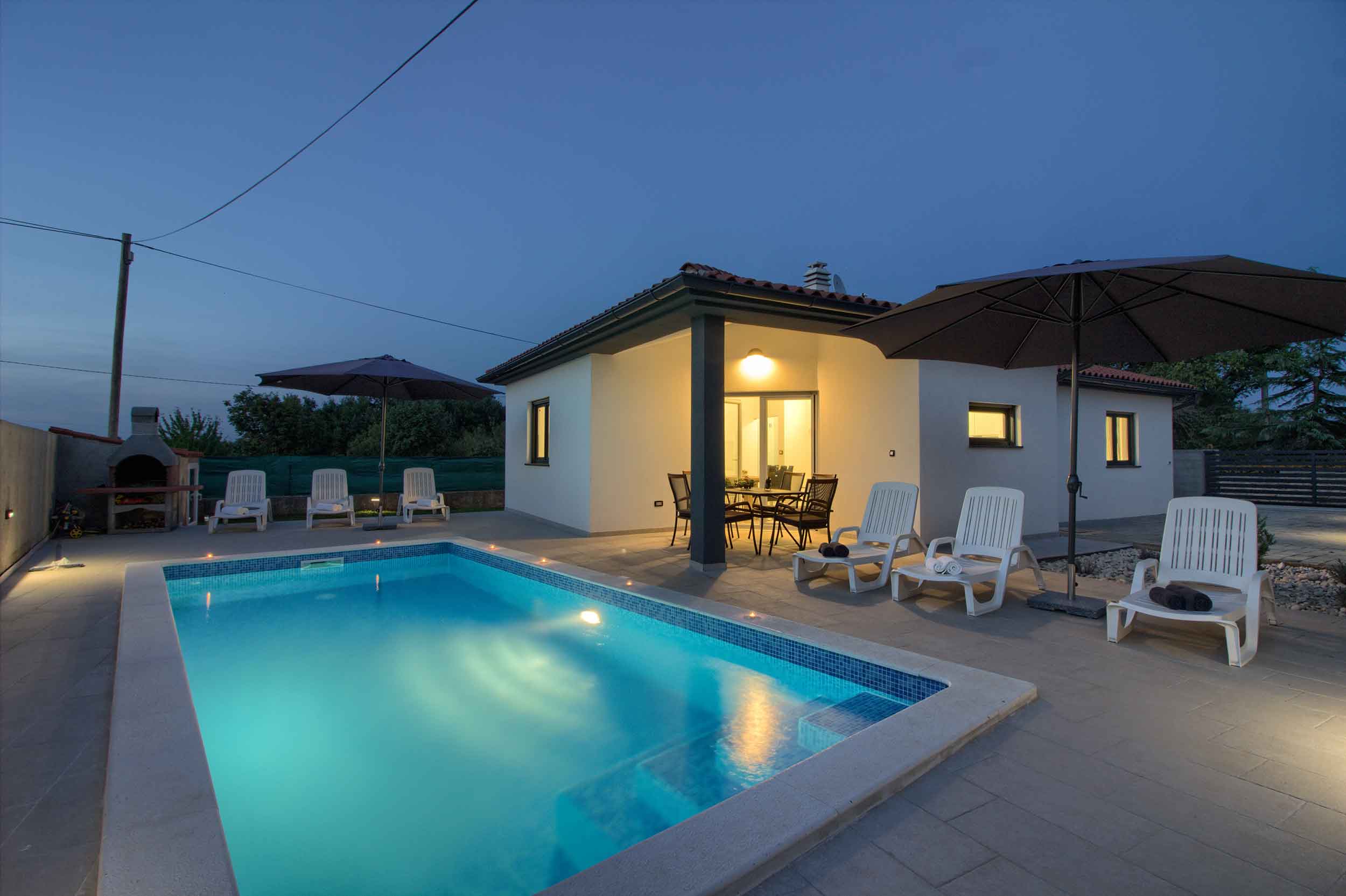 Ferienhaus mit Privatpool für 8 Personen ca.   in Istrien