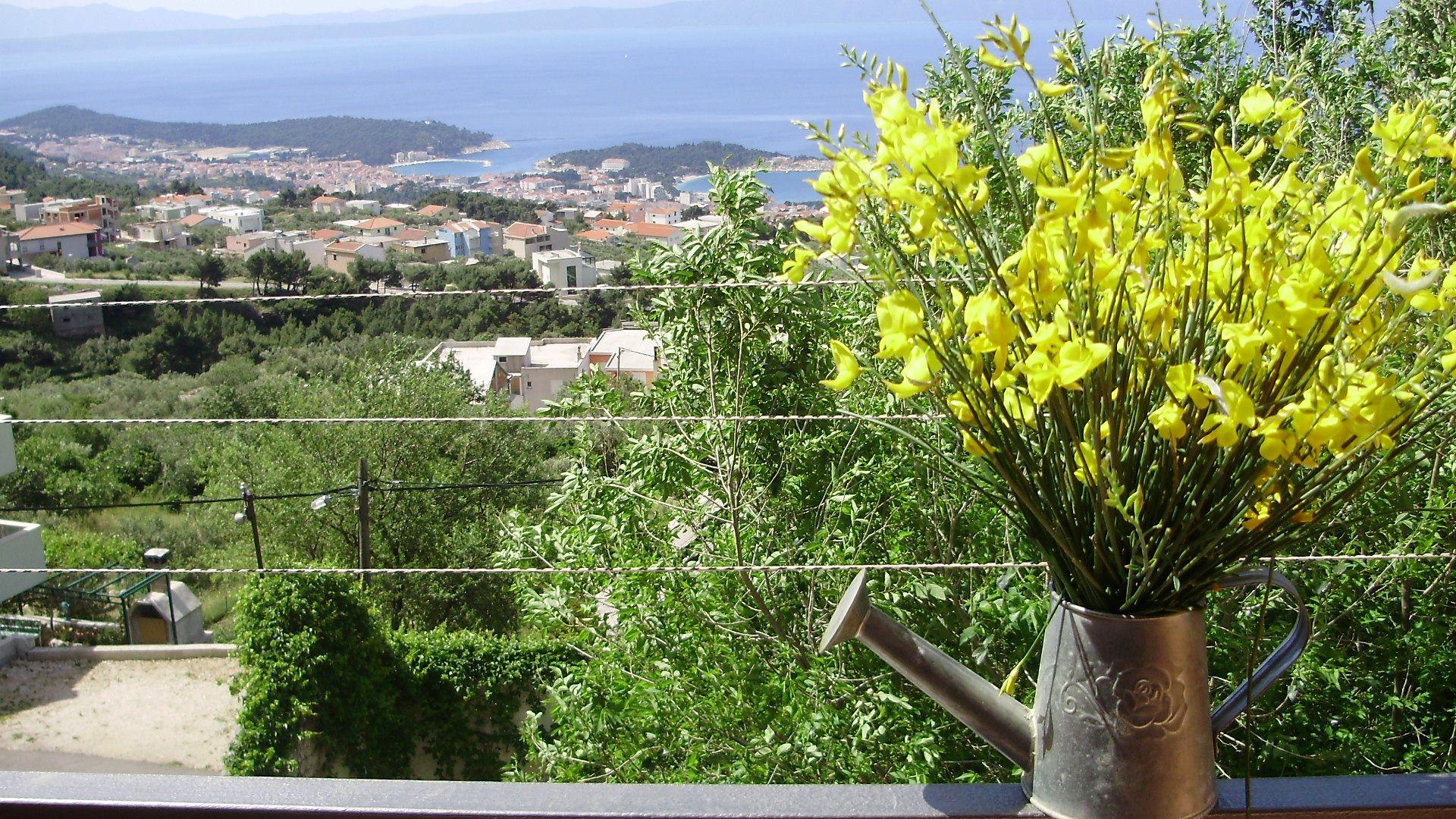 Ferienwohnung für 2 Personen  + 2 Kinder ca.    Makarska Riviera