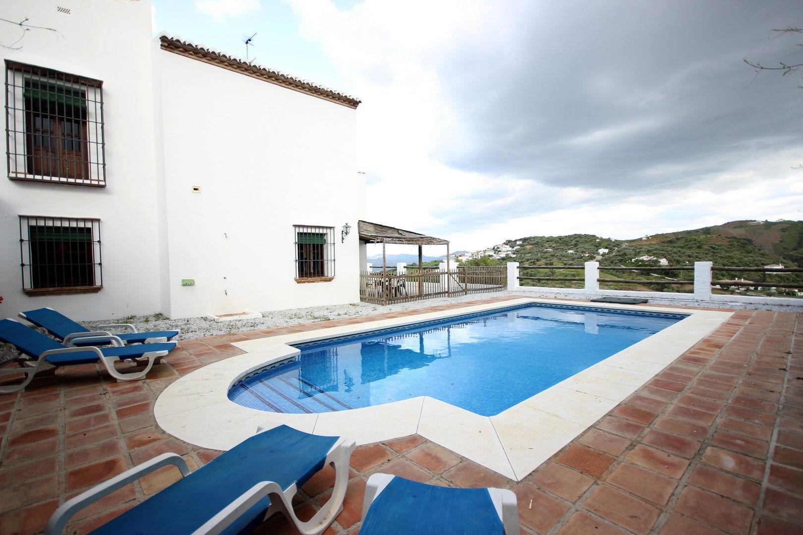 Ferienhaus mit Privatpool für 6 Personen ca.    Malaga