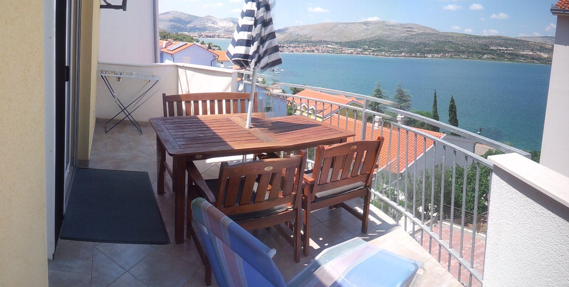Ferienwohnung für 4 Personen ca. 50 m² i Ferienwohnung in Kroatien