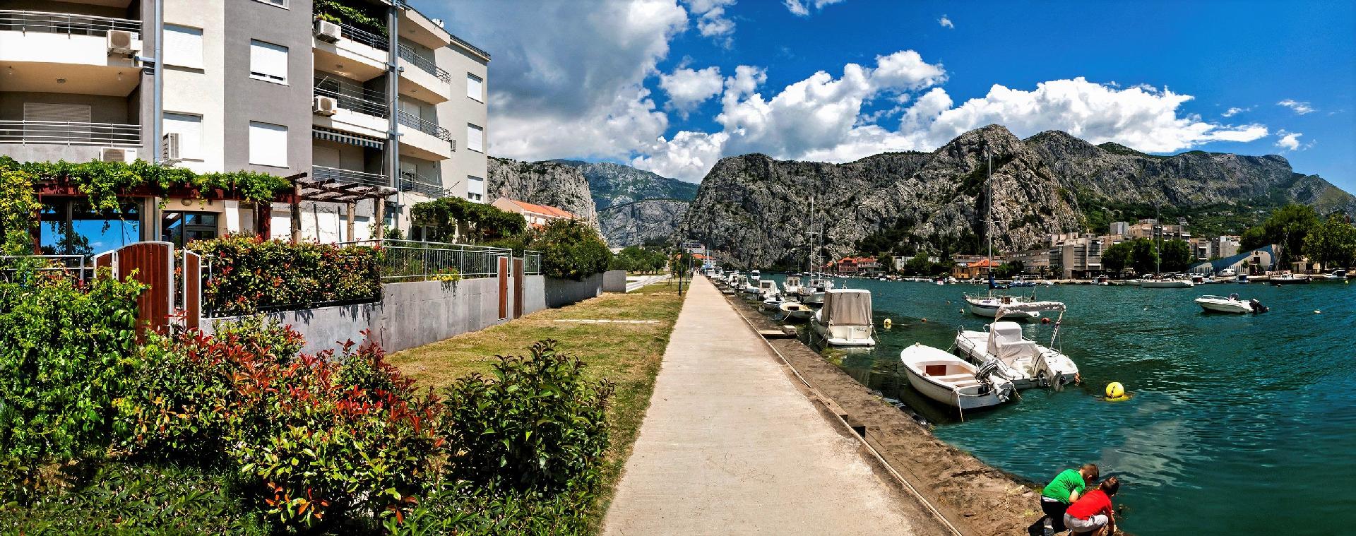 Ferienwohnung für 6 Personen ca. 66 m² i  in Kroatien