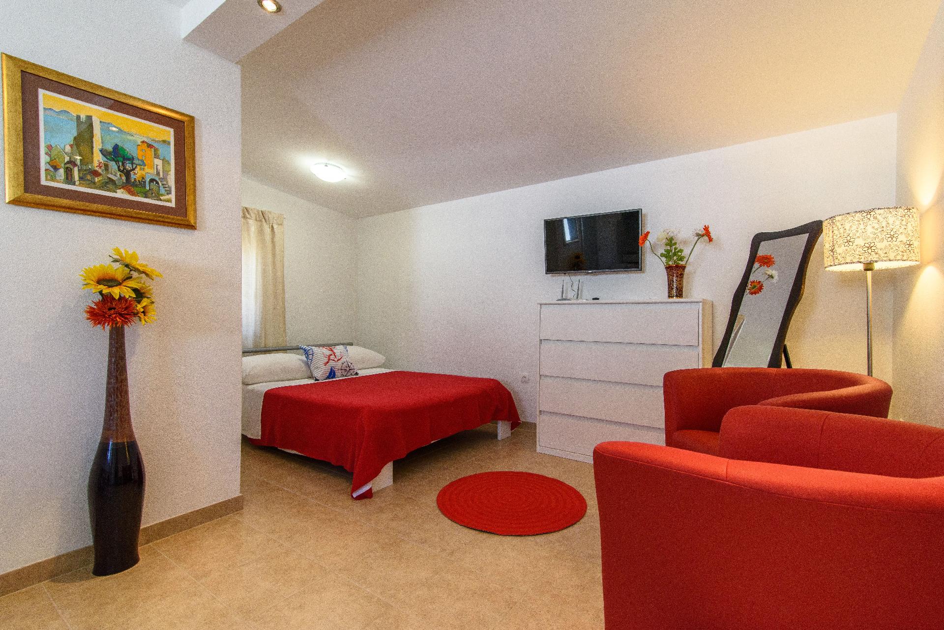 Studio für 1 Personen  + 1 Kind ca. 30 m² Ferienhaus  Trogir