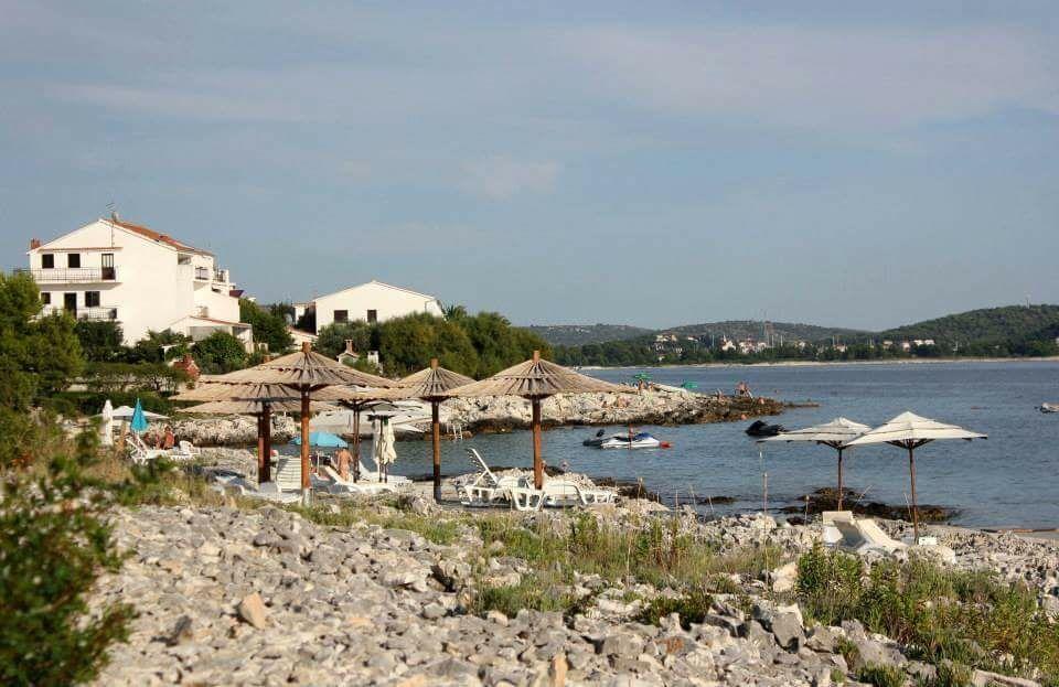 Ferienwohnung mit Meerblick und kleinem Balkon Ferienhaus in Kroatien