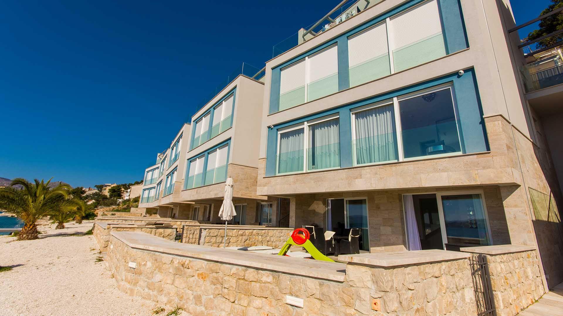 Ferienhaus für 10 Personen ca. 300 m² in   Split Riviera