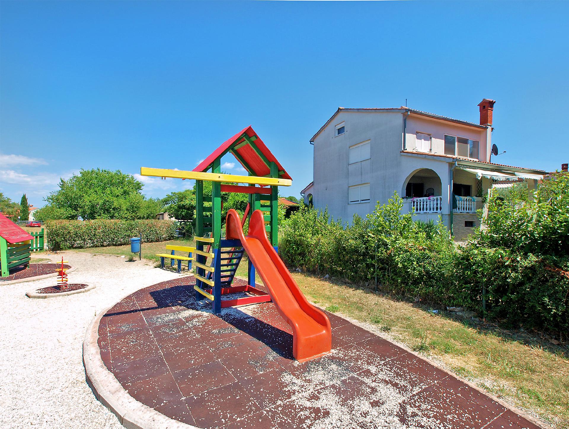 Ferienhaus für 8 Personen ca. 130 m² in   in Kroatien