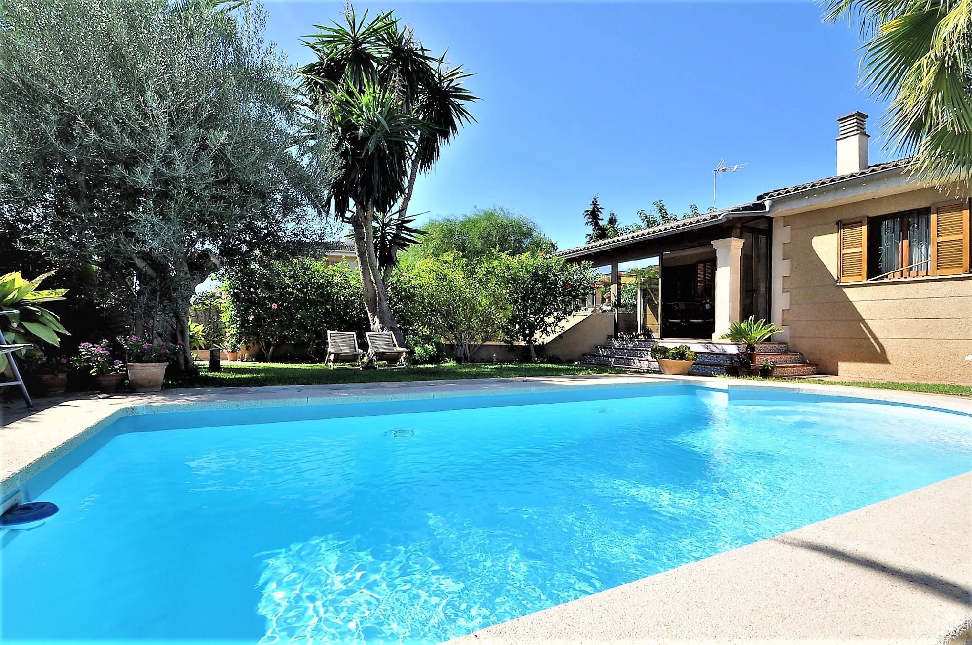 Ferienhaus mit Privatpool für 6 Personen ca.    Palma de Mallorca
