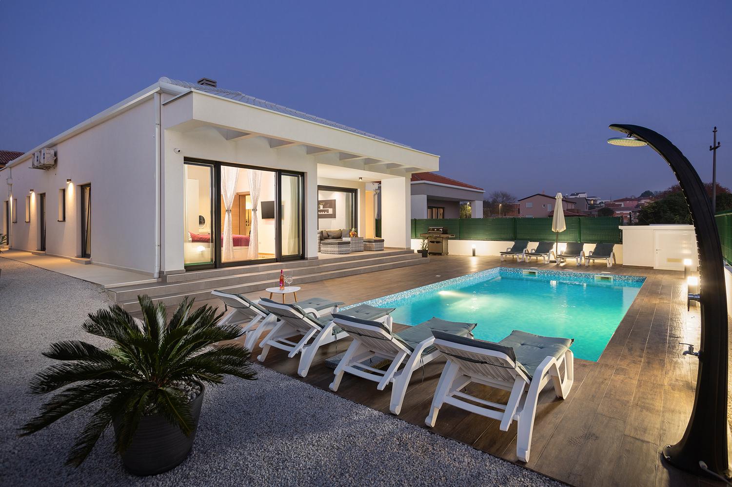 Ferienhaus mit Privatpool für 10 Personen ca.  in Istrien