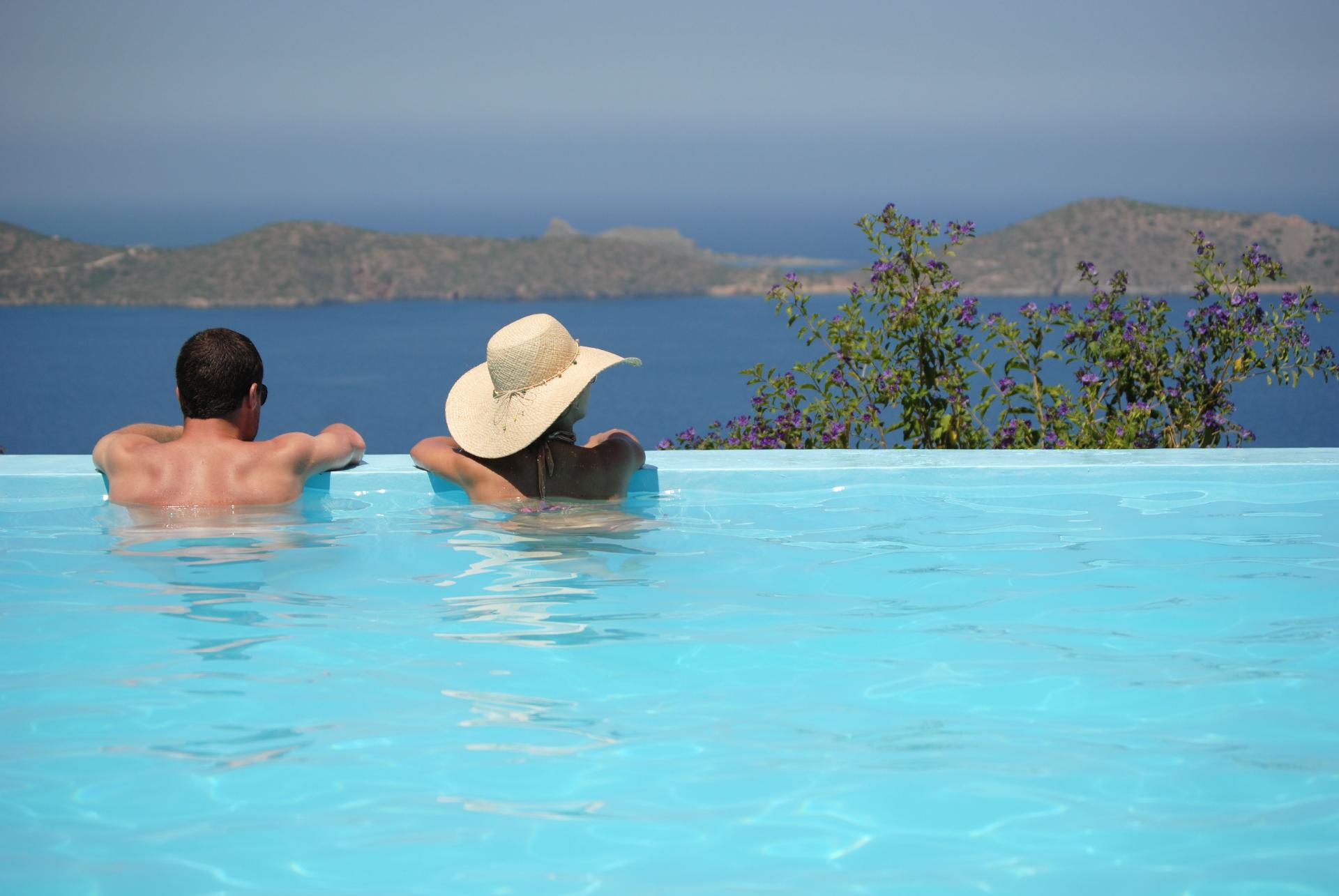 Ferienhaus mit Privatpool für 4 Personen  + 2 Ferienhaus in Griechenland